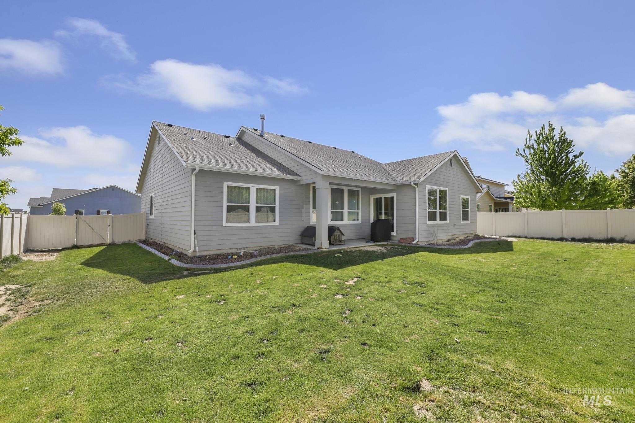 1985 Moose Street, Twin Falls, Idaho 83301, 4 Bedrooms, 2 Bathrooms, Residential For Sale, Price $460,000, 98985890