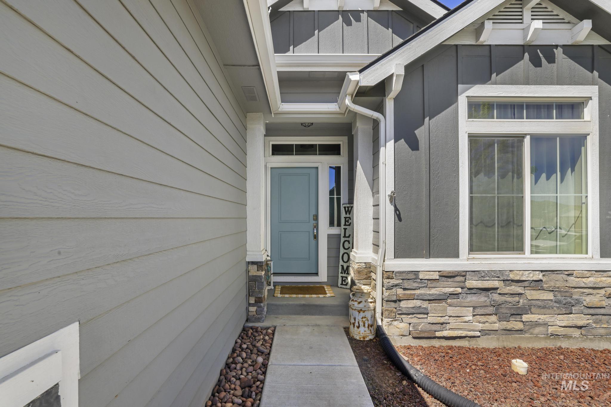 1985 Moose Street, Twin Falls, Idaho 83301, 4 Bedrooms, 2 Bathrooms, Residential For Sale, Price $460,000, 98985890