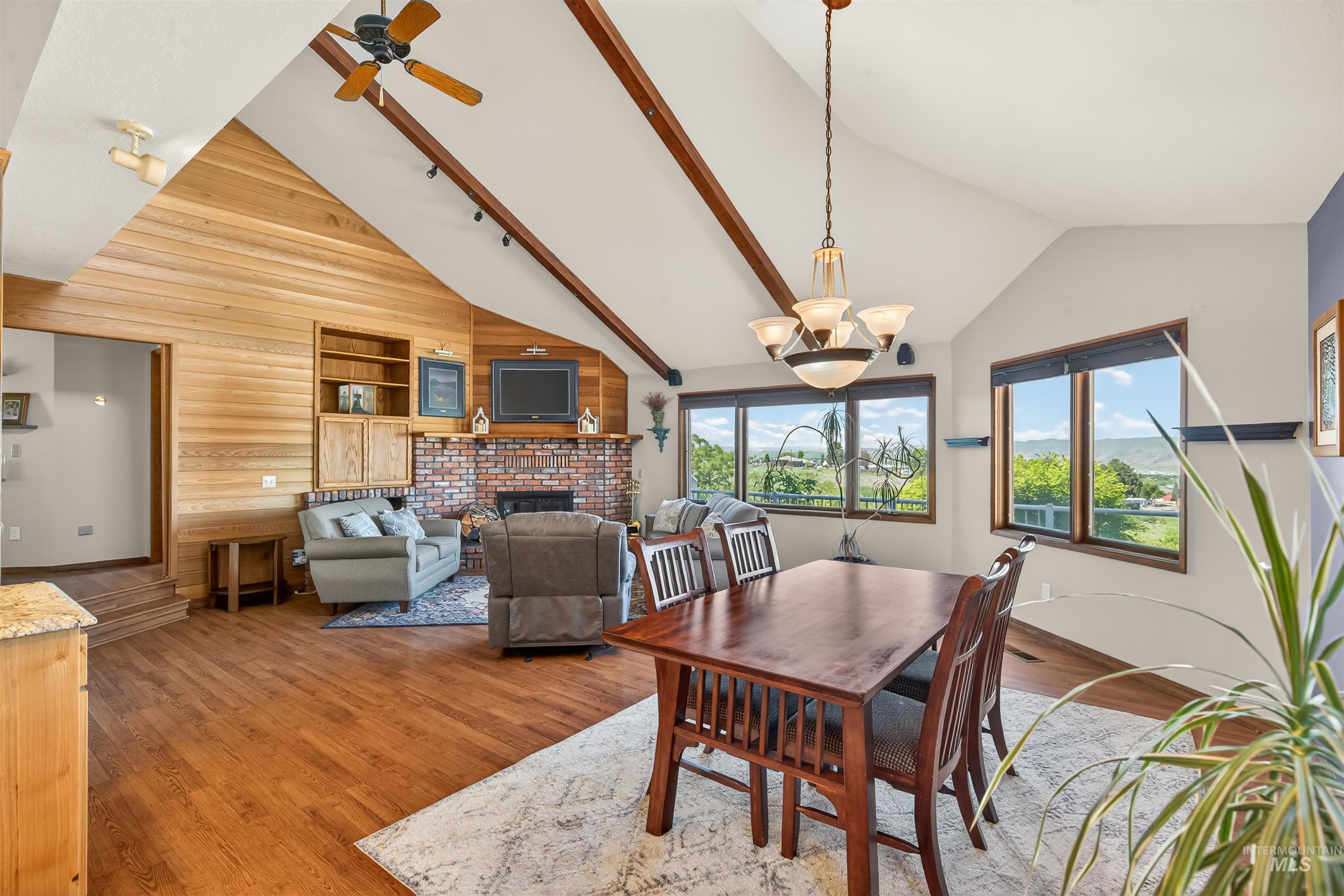 2720 6th Street, Lewiston, Idaho 83501, 3 Bedrooms, 2.5 Bathrooms, Residential For Sale, Price $799,800,MLS 98985891