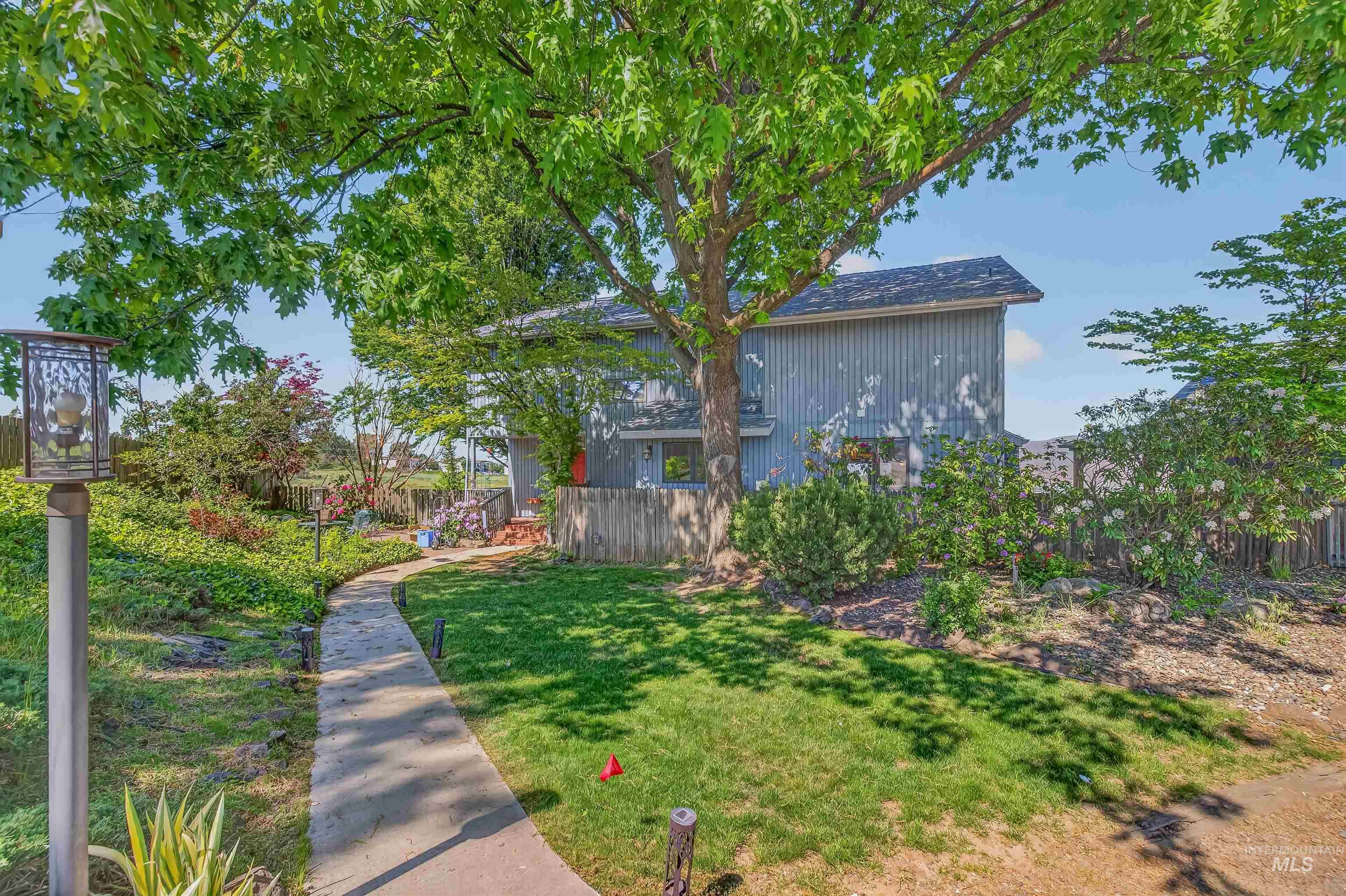 2720 6th Street, Lewiston, Idaho 83501, 3 Bedrooms, 2.5 Bathrooms, Residential For Sale, Price $799,800,MLS 98985891