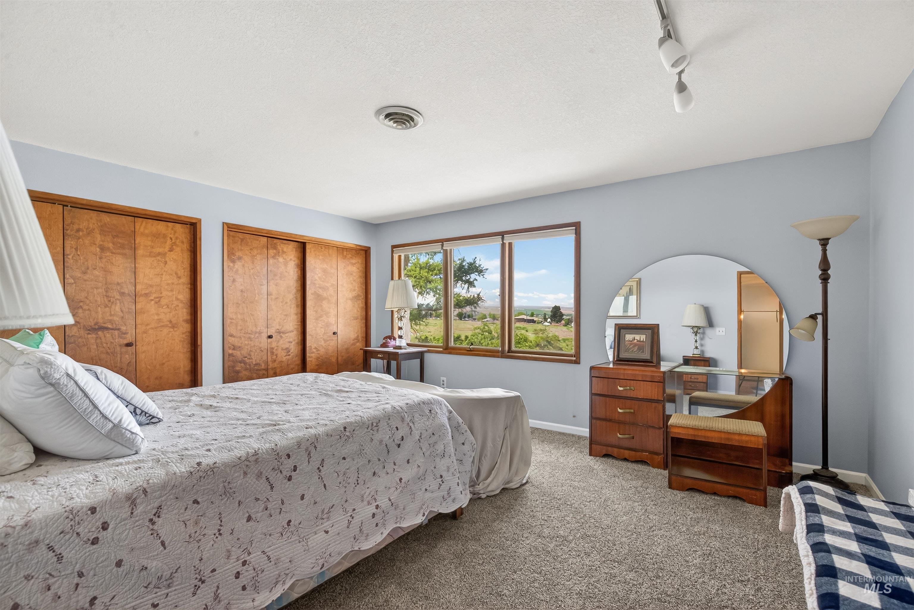 2720 6th Street, Lewiston, Idaho 83501, 3 Bedrooms, 2.5 Bathrooms, Residential For Sale, Price $799,800,MLS 98985891