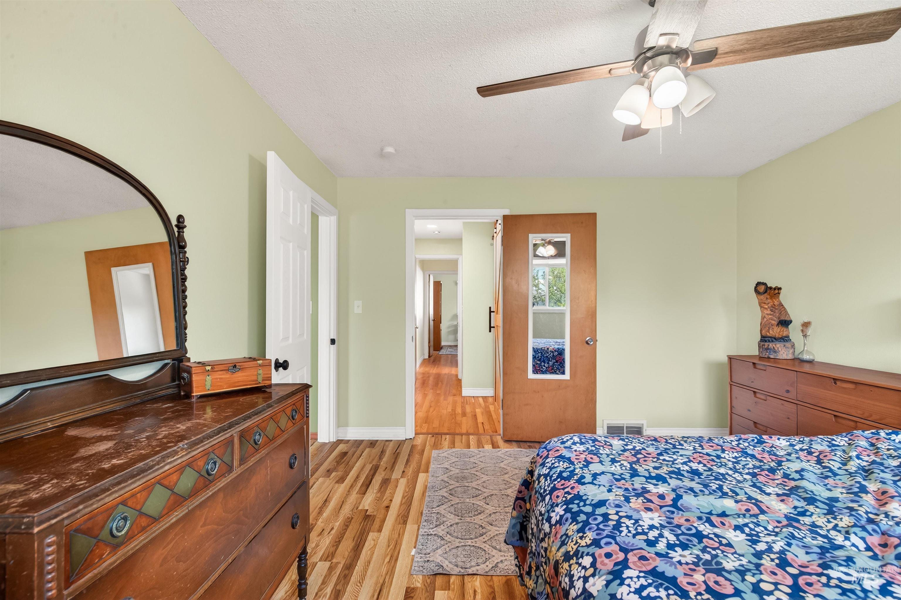 1241 5th Street, Clarkston, Washington 99403, 4 Bedrooms, 3 Bathrooms, Residential For Sale, Price $429,000, 98985894