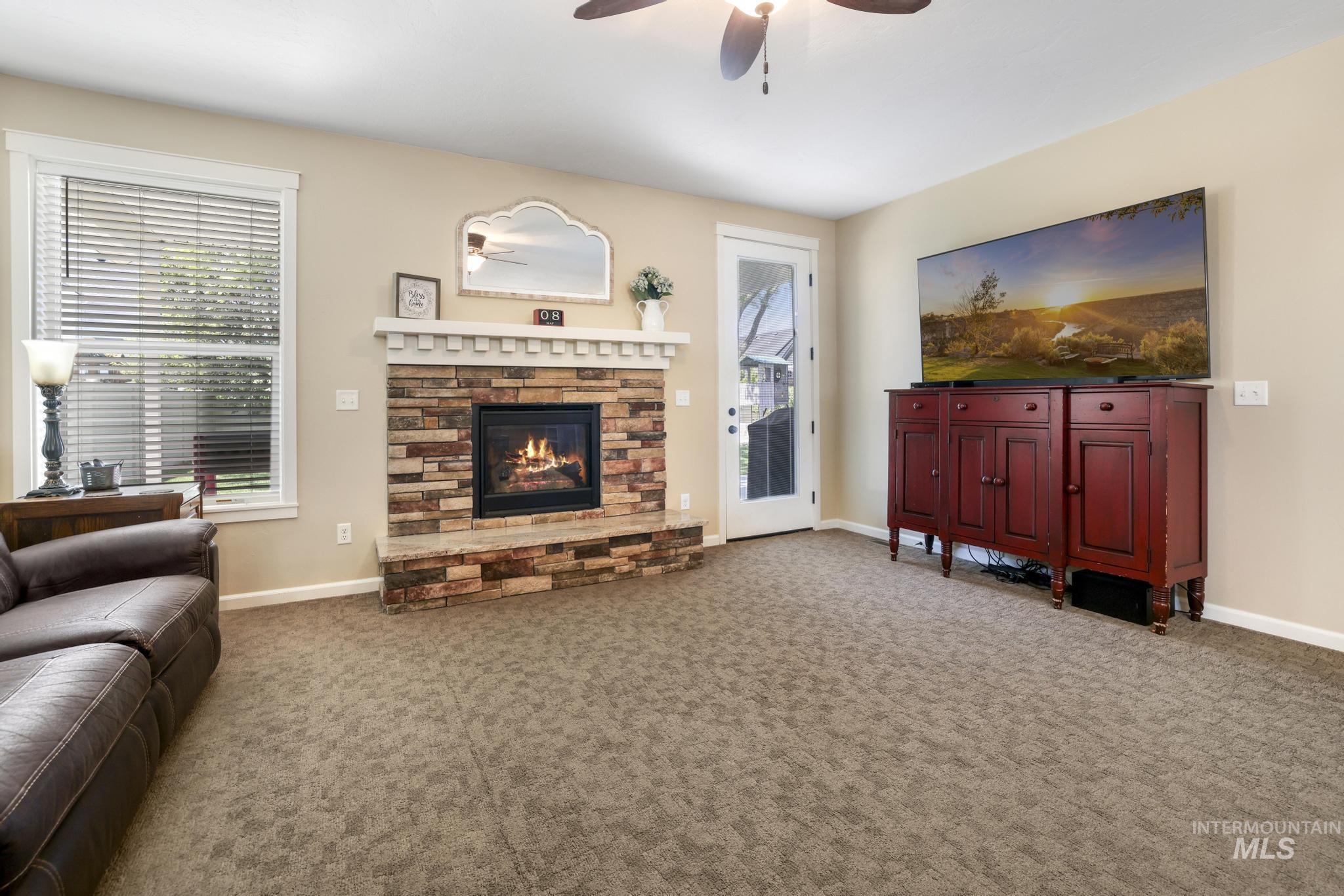 2083 Tendoy St, Twin Falls, Idaho 83301-7802, 4 Bedrooms, 4 Bathrooms, Residential For Sale, Price $549,000, 98985895
