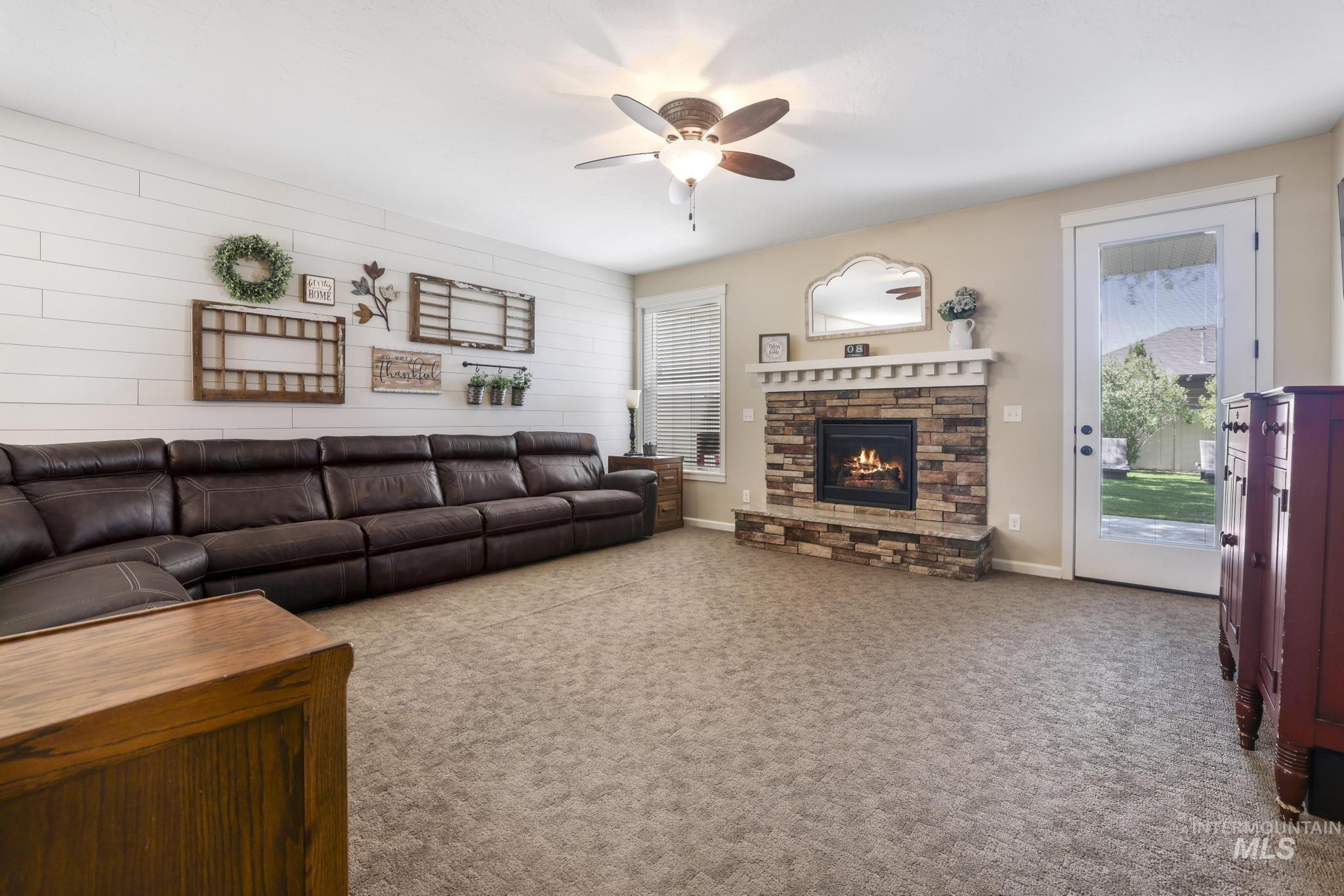 2083 Tendoy St, Twin Falls, Idaho 83301-7802, 4 Bedrooms, 4 Bathrooms, Residential For Sale, Price $549,000, 98985895