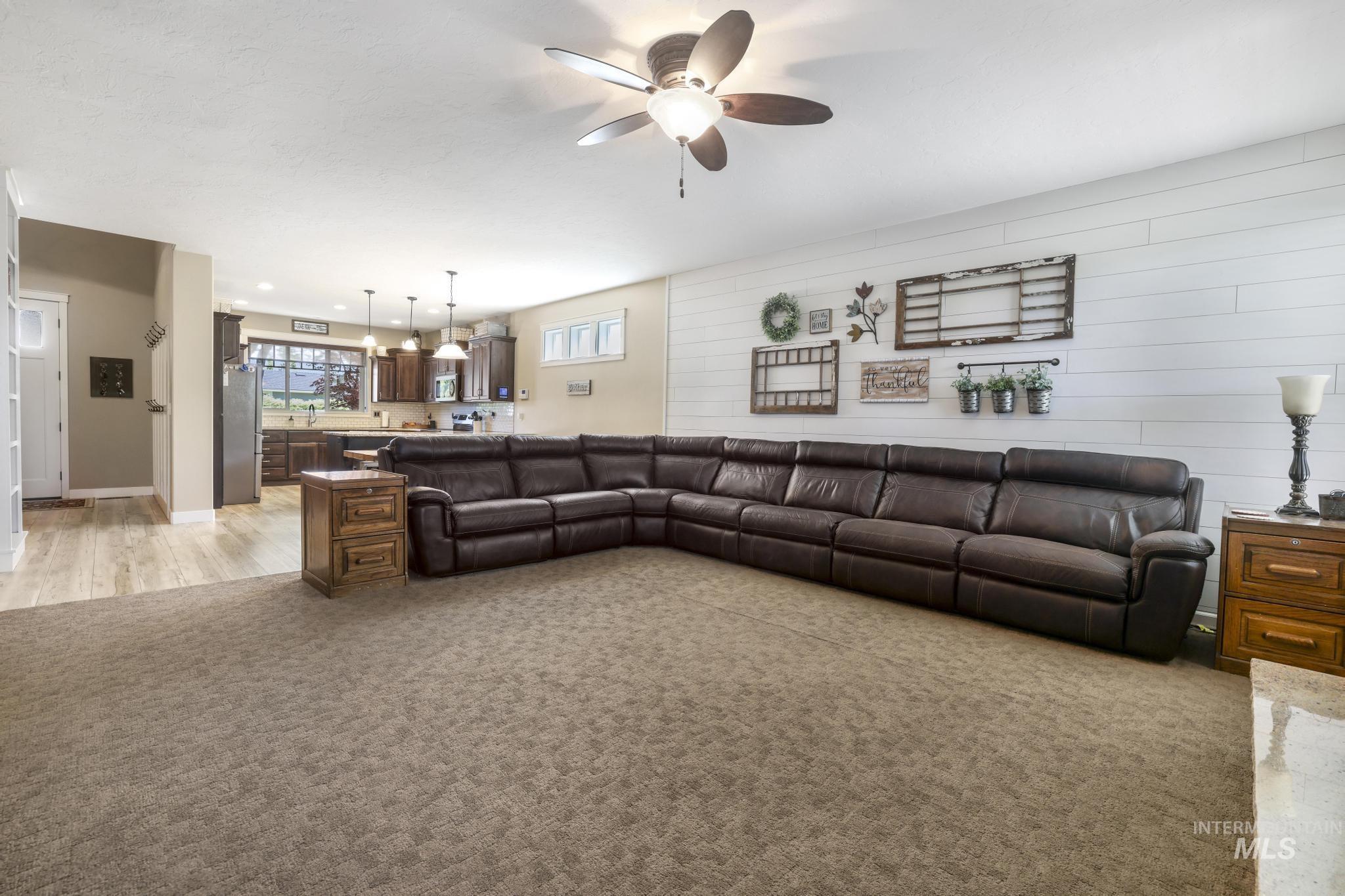 2083 Tendoy St, Twin Falls, Idaho 83301-7802, 4 Bedrooms, 4 Bathrooms, Residential For Sale, Price $549,000, 98985895