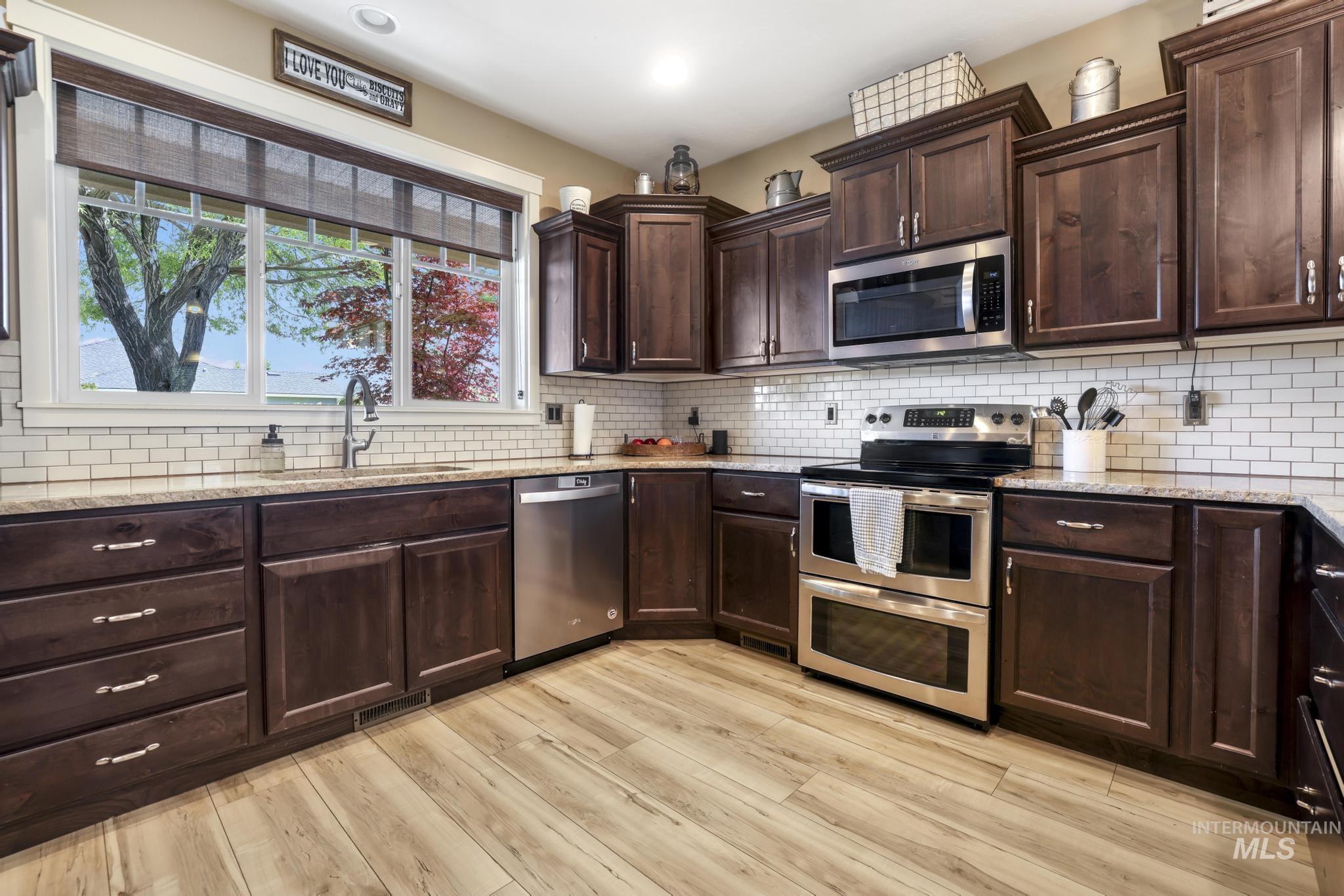 2083 Tendoy St, Twin Falls, Idaho 83301-7802, 4 Bedrooms, 4 Bathrooms, Residential For Sale, Price $549,000, 98985895