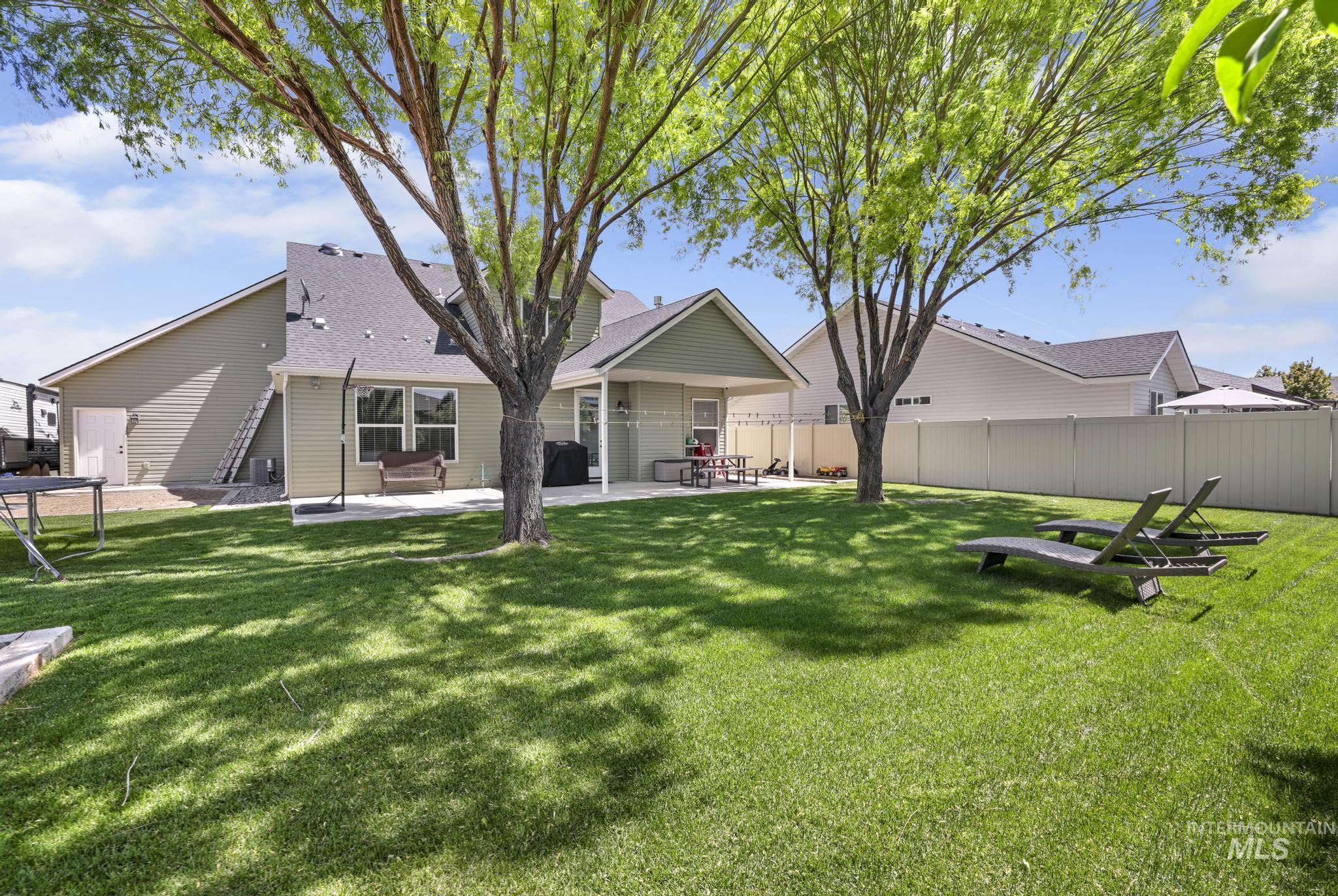 2083 Tendoy St, Twin Falls, Idaho 83301-7802, 4 Bedrooms, 4 Bathrooms, Residential For Sale, Price $549,000, 98985895
