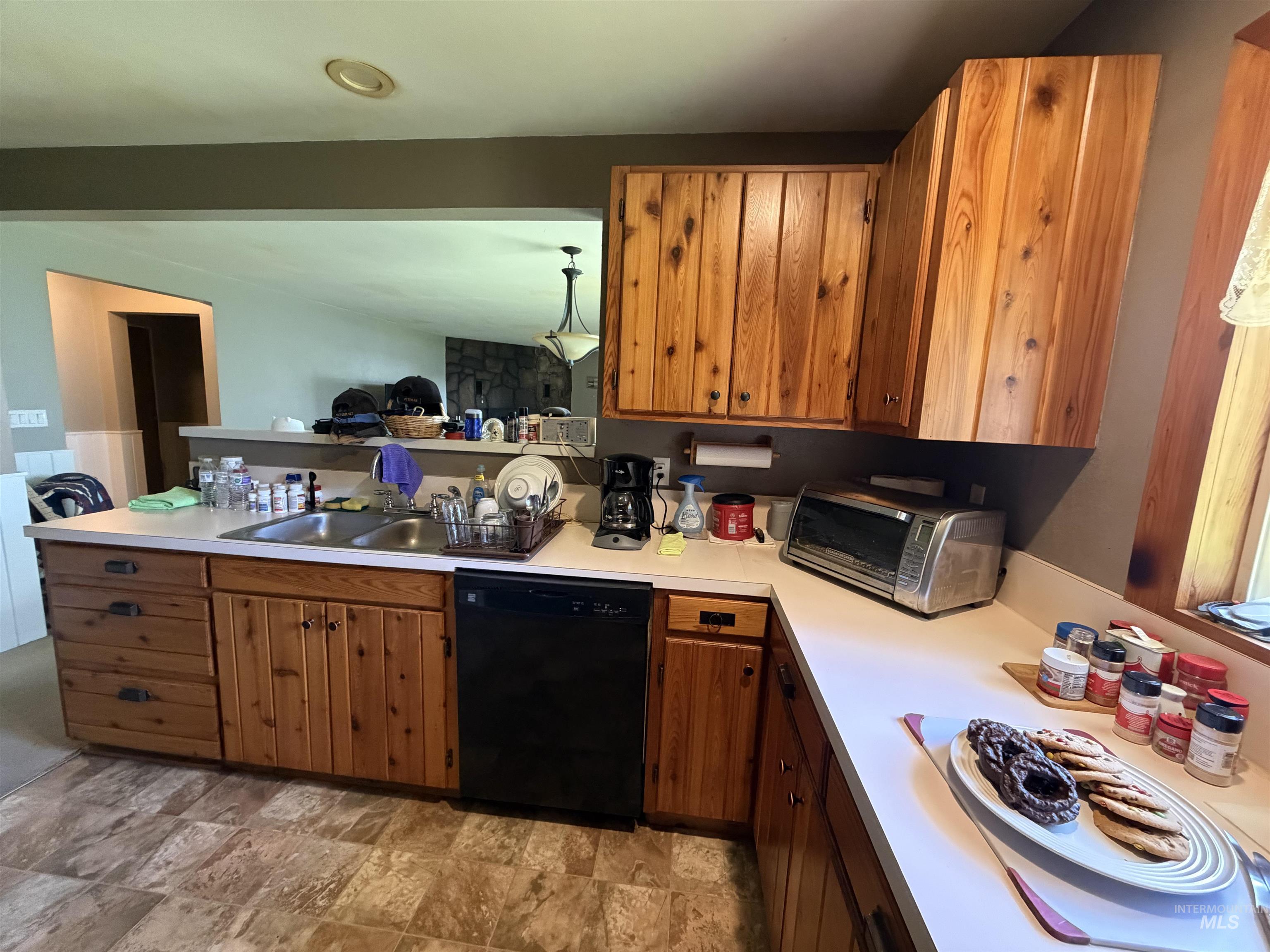 812 Maple Street, Kamiah, Idaho 83536, 3 Bedrooms, 2 Bathrooms, Residential For Sale, Price $295,000,MLS 98985897