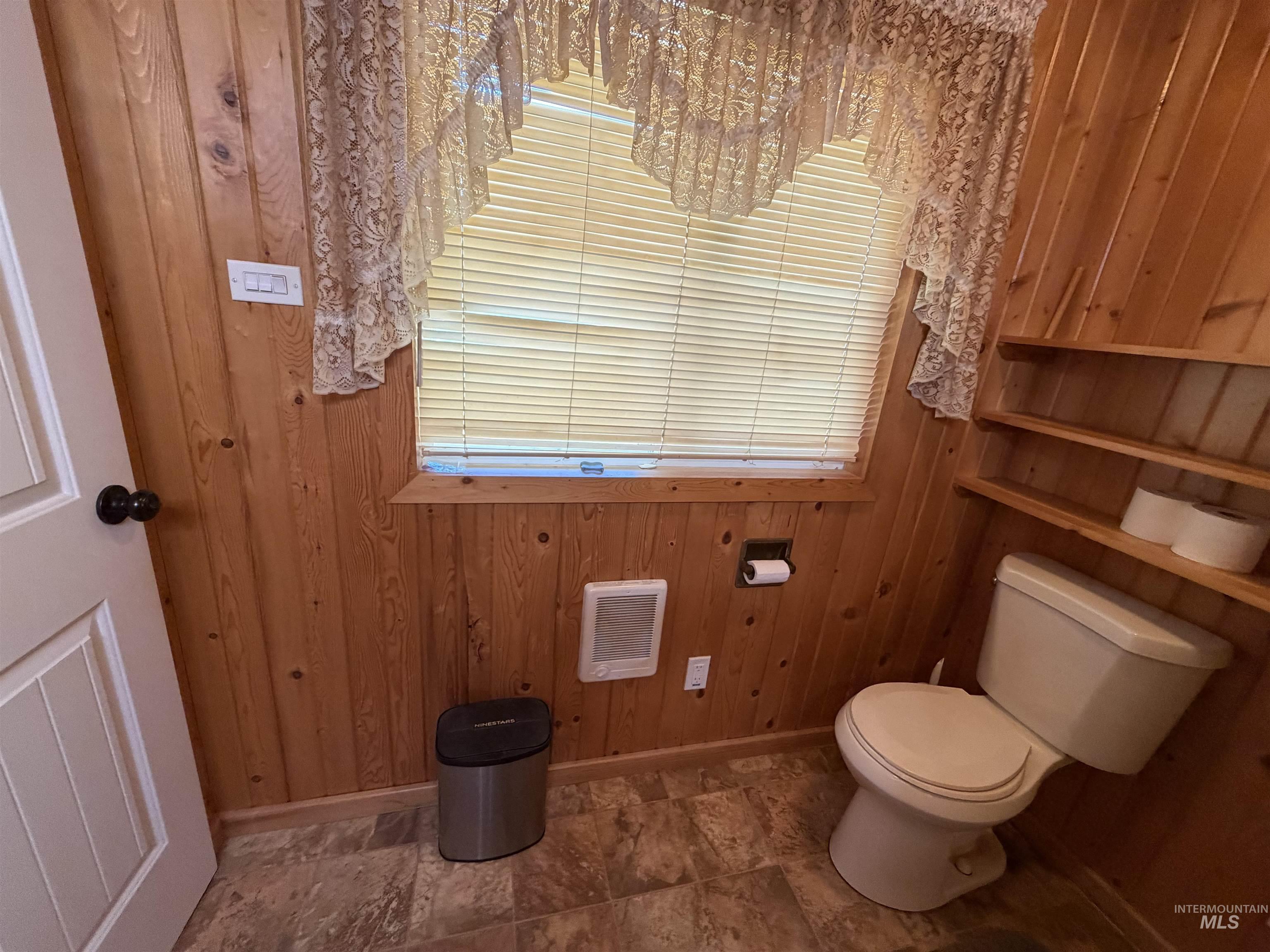 812 Maple Street, Kamiah, Idaho 83536, 3 Bedrooms, 2 Bathrooms, Residential For Sale, Price $295,000,MLS 98985897