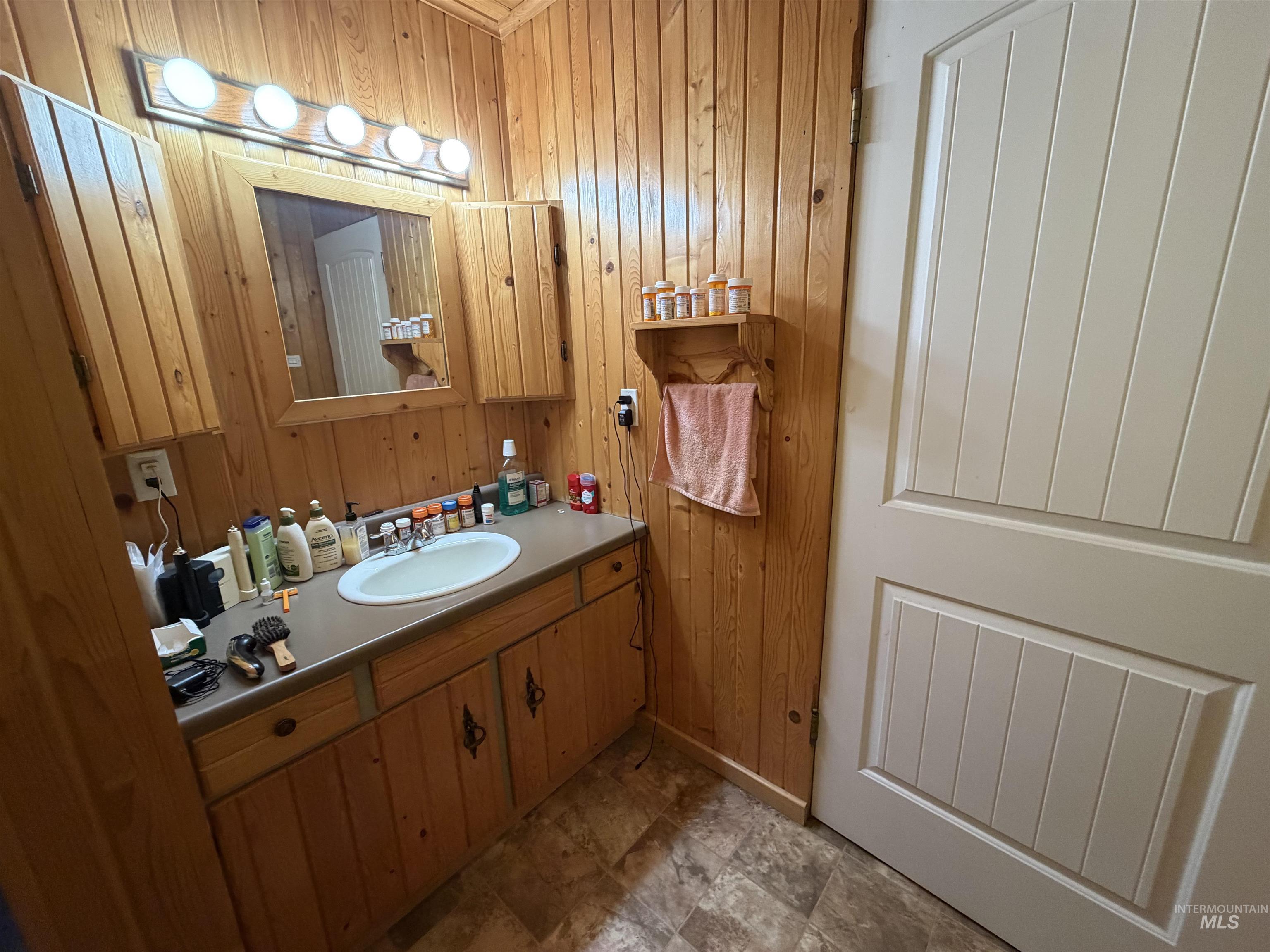 812 Maple Street, Kamiah, Idaho 83536, 3 Bedrooms, 2 Bathrooms, Residential For Sale, Price $295,000,MLS 98985897