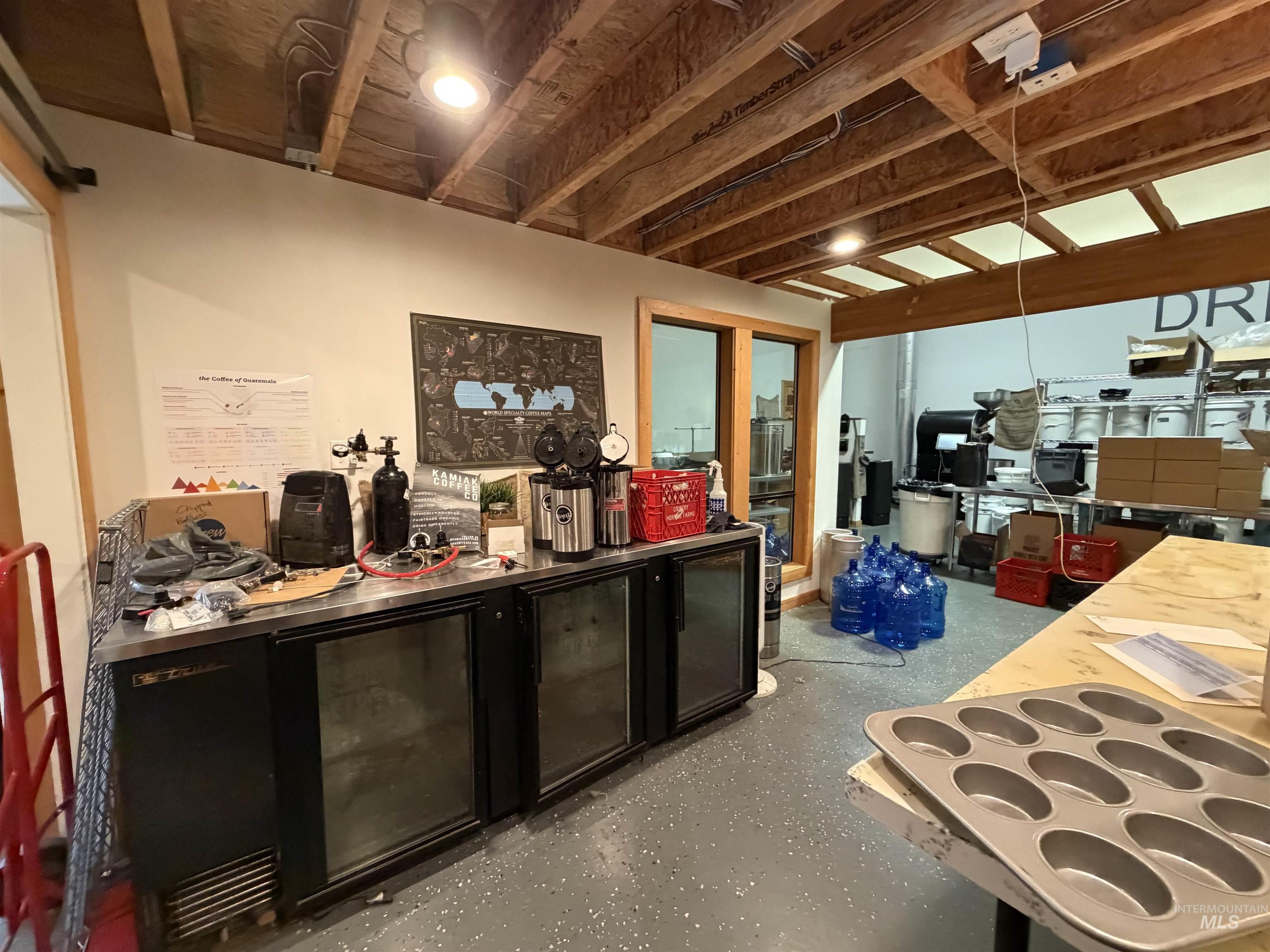 630 N Almon St, Moscow, Idaho 83843, 3 Rooms, Business/Commercial For Sale, Price $650,000, 98985899