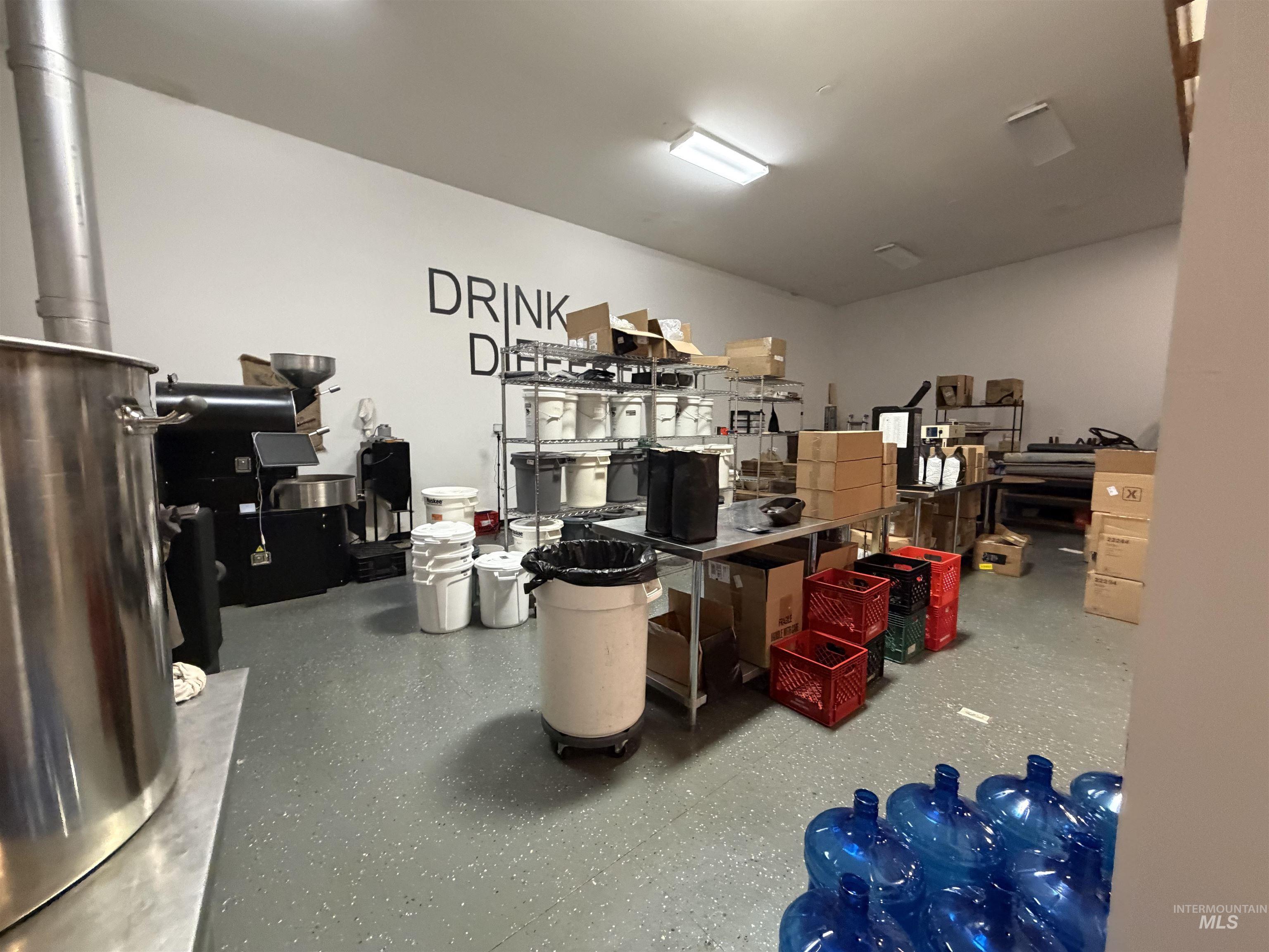 630 N Almon St, Moscow, Idaho 83843, 3 Rooms, Business/Commercial For Sale, Price $650,000, 98985899