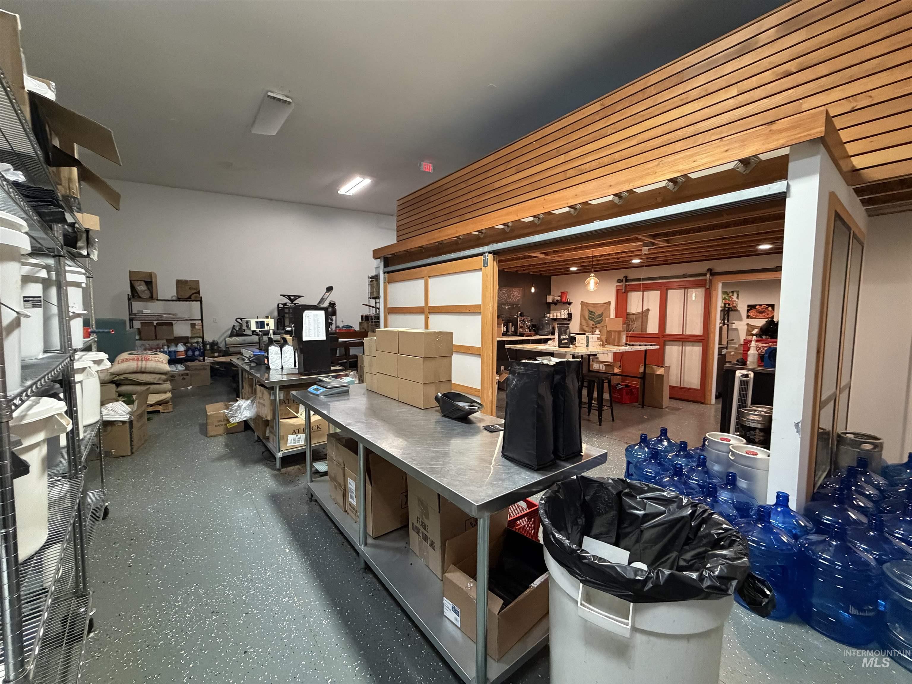 630 N Almon St, Moscow, Idaho 83843, 3 Rooms, Business/Commercial For Sale, Price $650,000, 98985899
