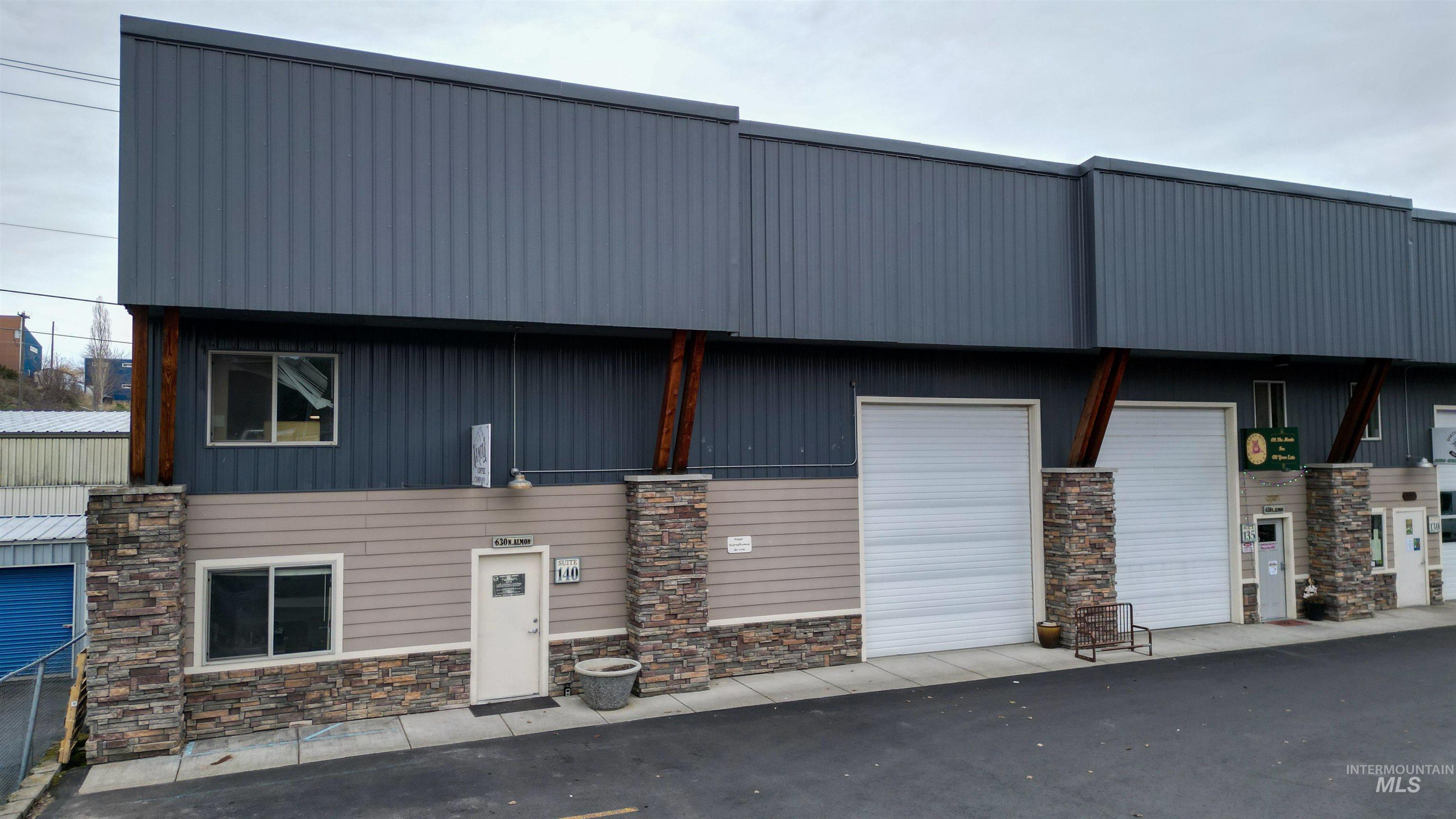630 N Almon St, Moscow, Idaho 83843, 3 Rooms, Business/Commercial For Sale, Price $650,000, 98985899