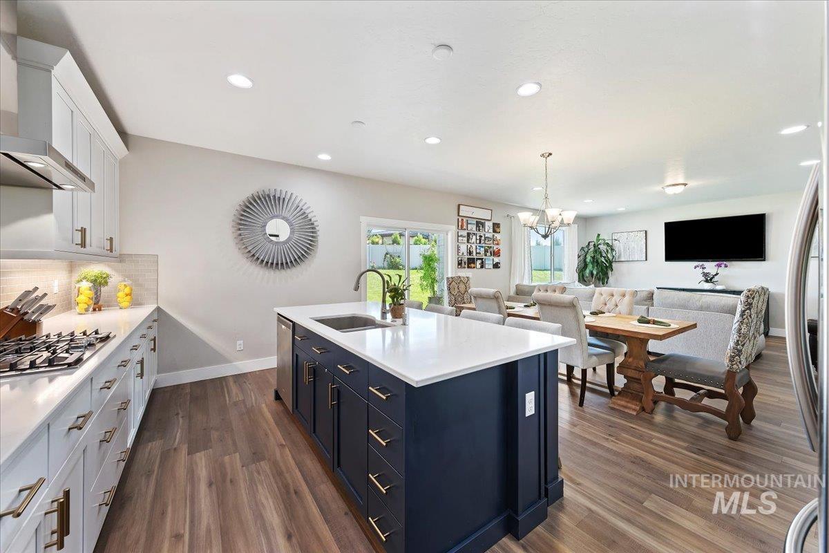 4856 N Predo Ave., Meridian, Idaho 83646, 5 Bedrooms, 3 Bathrooms, Residential For Sale, Price $598,000, 98985901