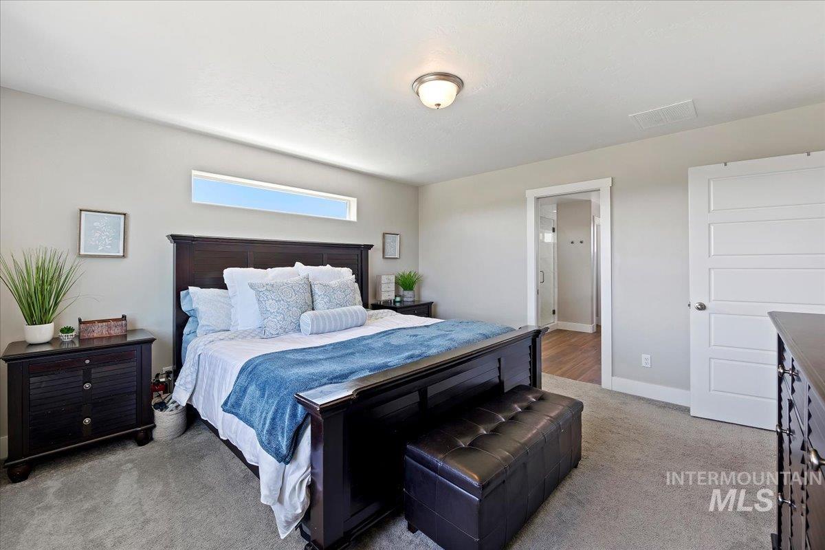 4856 N Predo Ave., Meridian, Idaho 83646, 5 Bedrooms, 3 Bathrooms, Residential For Sale, Price $598,000, 98985901