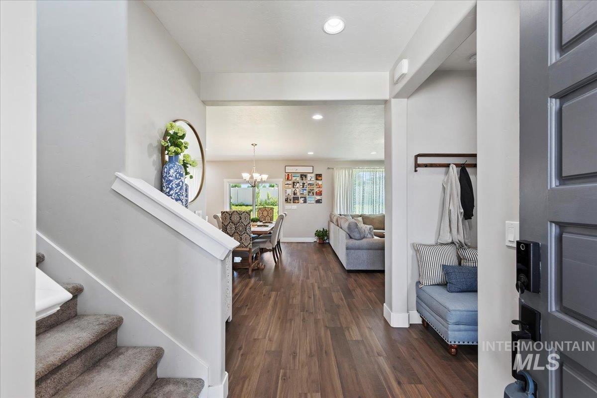 4856 N Predo Ave., Meridian, Idaho 83646, 5 Bedrooms, 3 Bathrooms, Residential For Sale, Price $598,000, 98985901