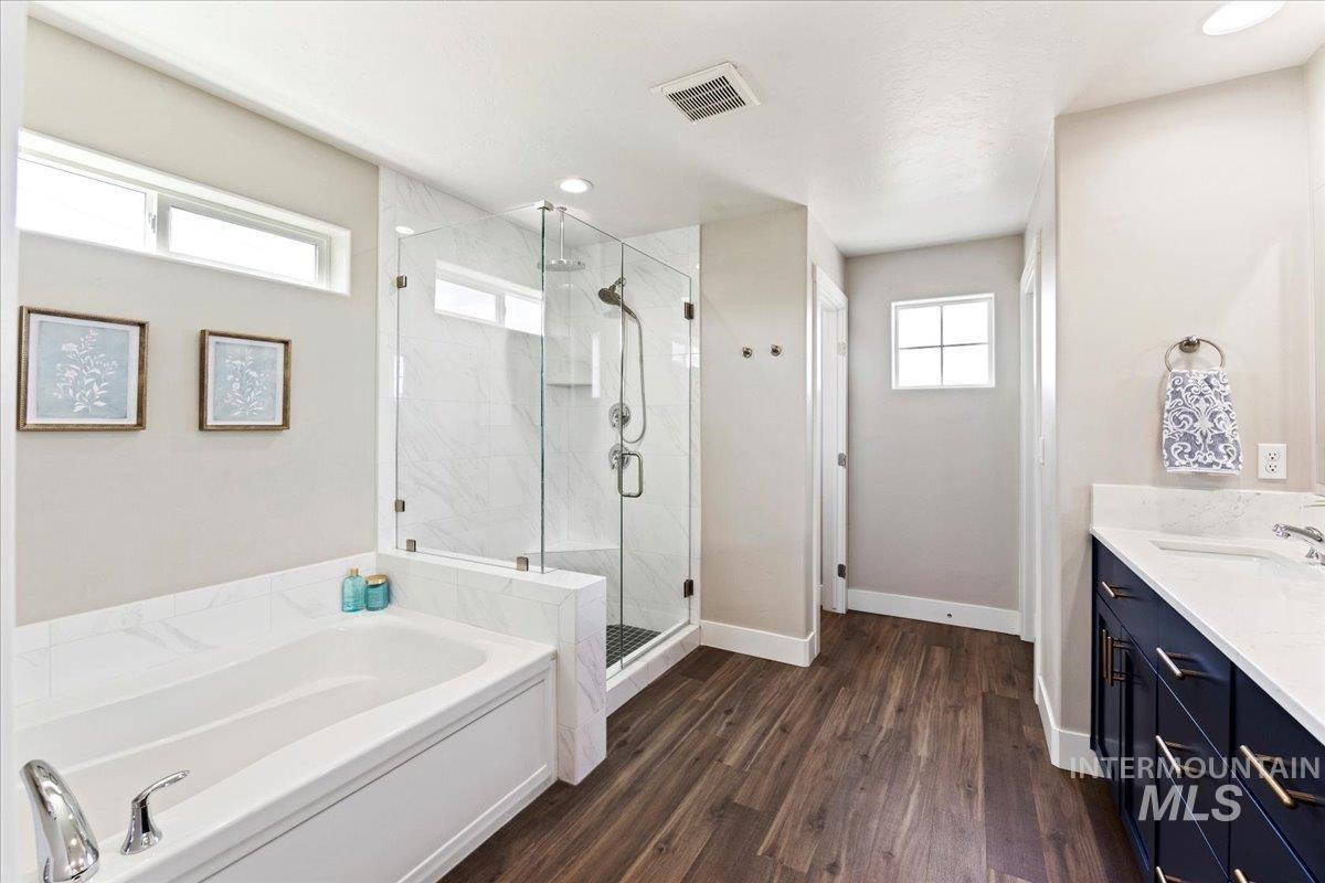 4856 N Predo Ave., Meridian, Idaho 83646, 5 Bedrooms, 3 Bathrooms, Residential For Sale, Price $598,000, 98985901