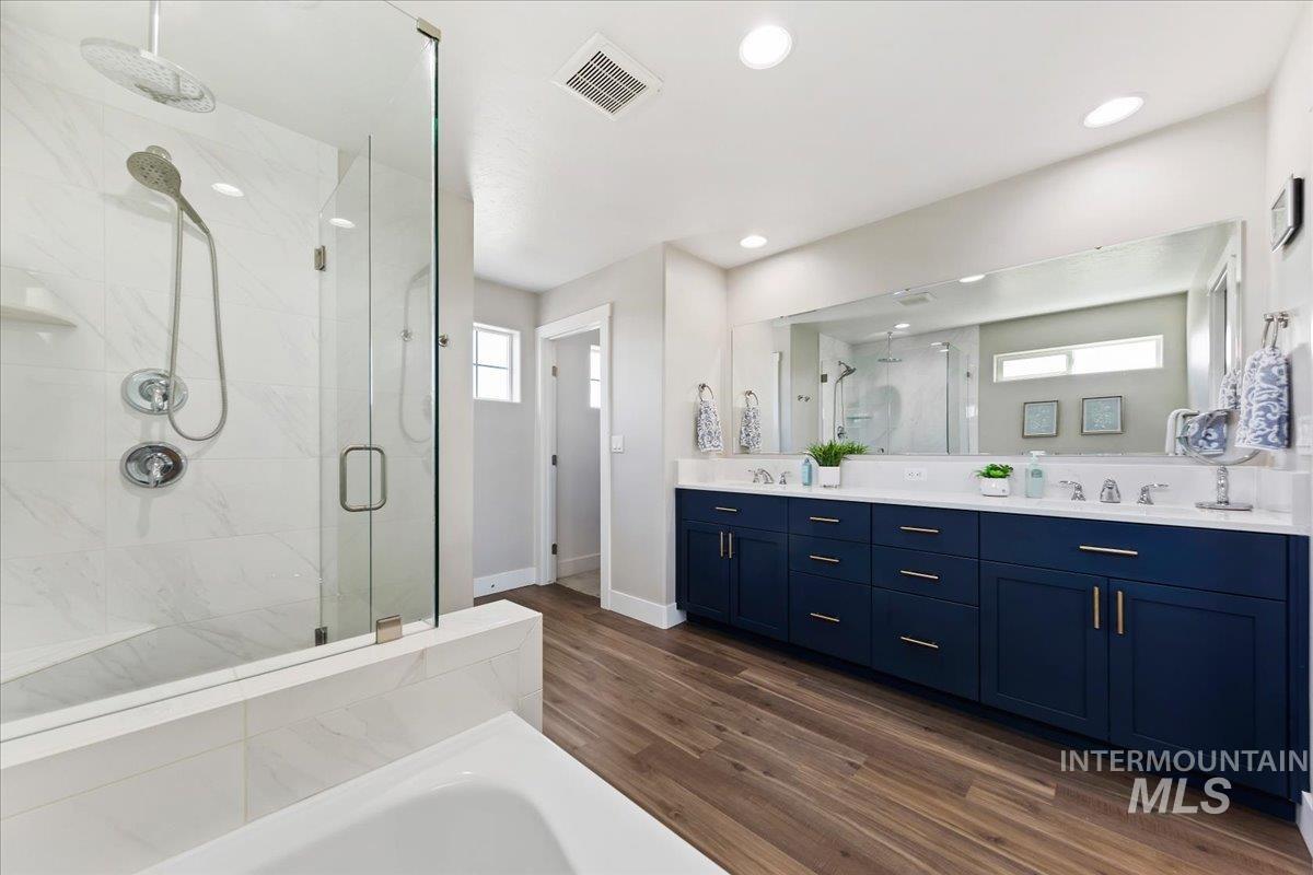 4856 N Predo Ave., Meridian, Idaho 83646, 5 Bedrooms, 3 Bathrooms, Residential For Sale, Price $598,000, 98985901