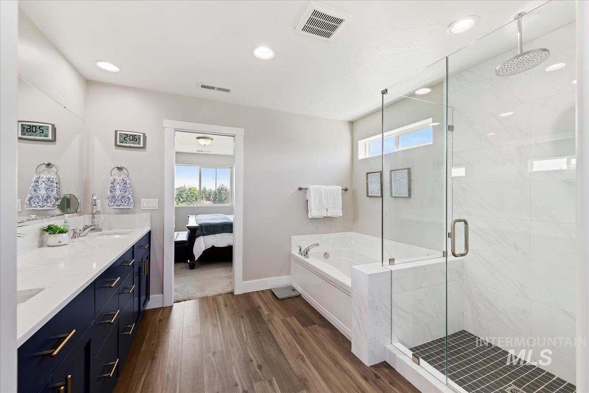 4856 N Predo Ave., Meridian, Idaho 83646, 5 Bedrooms, 3 Bathrooms, Residential For Sale, Price $598,000, 98985901