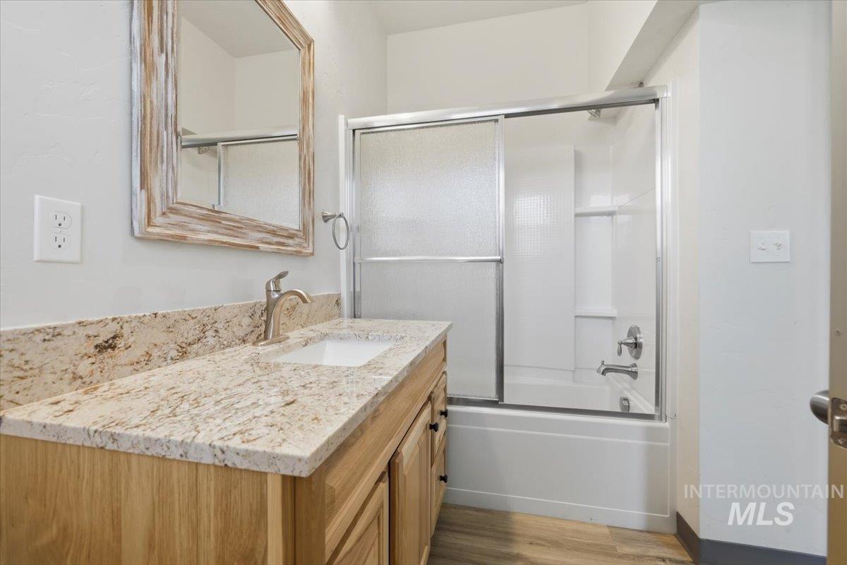 602 N 5th St, Parma, Idaho 83660, 5 Bedrooms, 3 Bathrooms, Residential For Sale, Price $449,000, 98985902