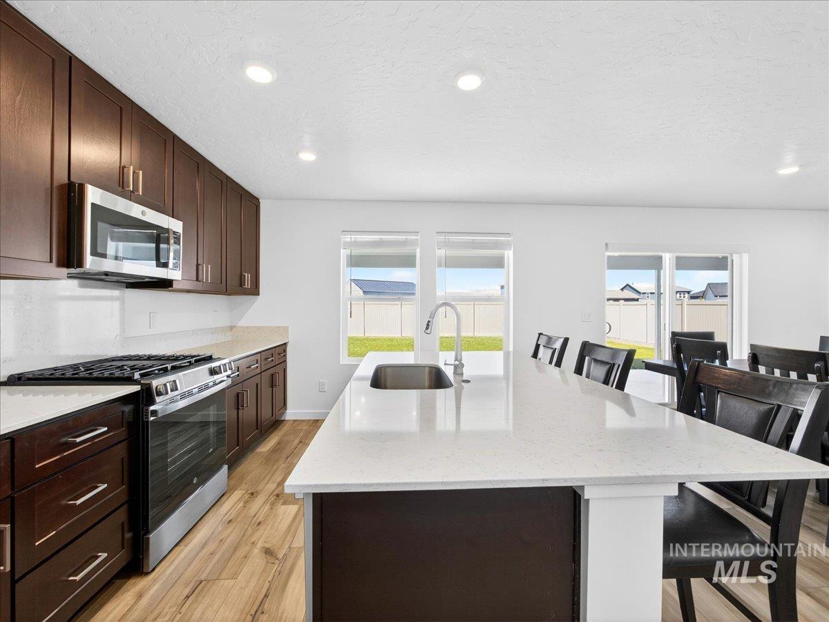 20393 Owl Creek Ave, Caldwell, Idaho 83605, 4 Bedrooms, 3 Bathrooms, Residential For Sale, Price $499,900, 98985903