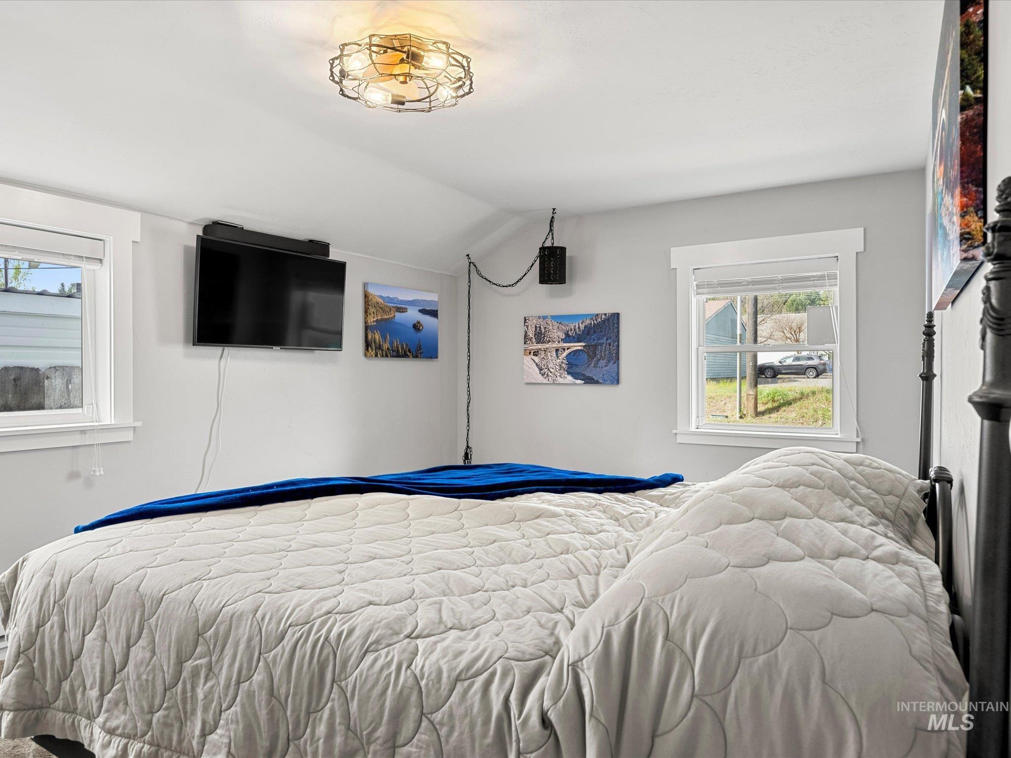 209 S Front St., Cascade, Idaho 83611, 4 Bedrooms, 3 Bathrooms, Residential For Sale, Price $529,000, 98985913