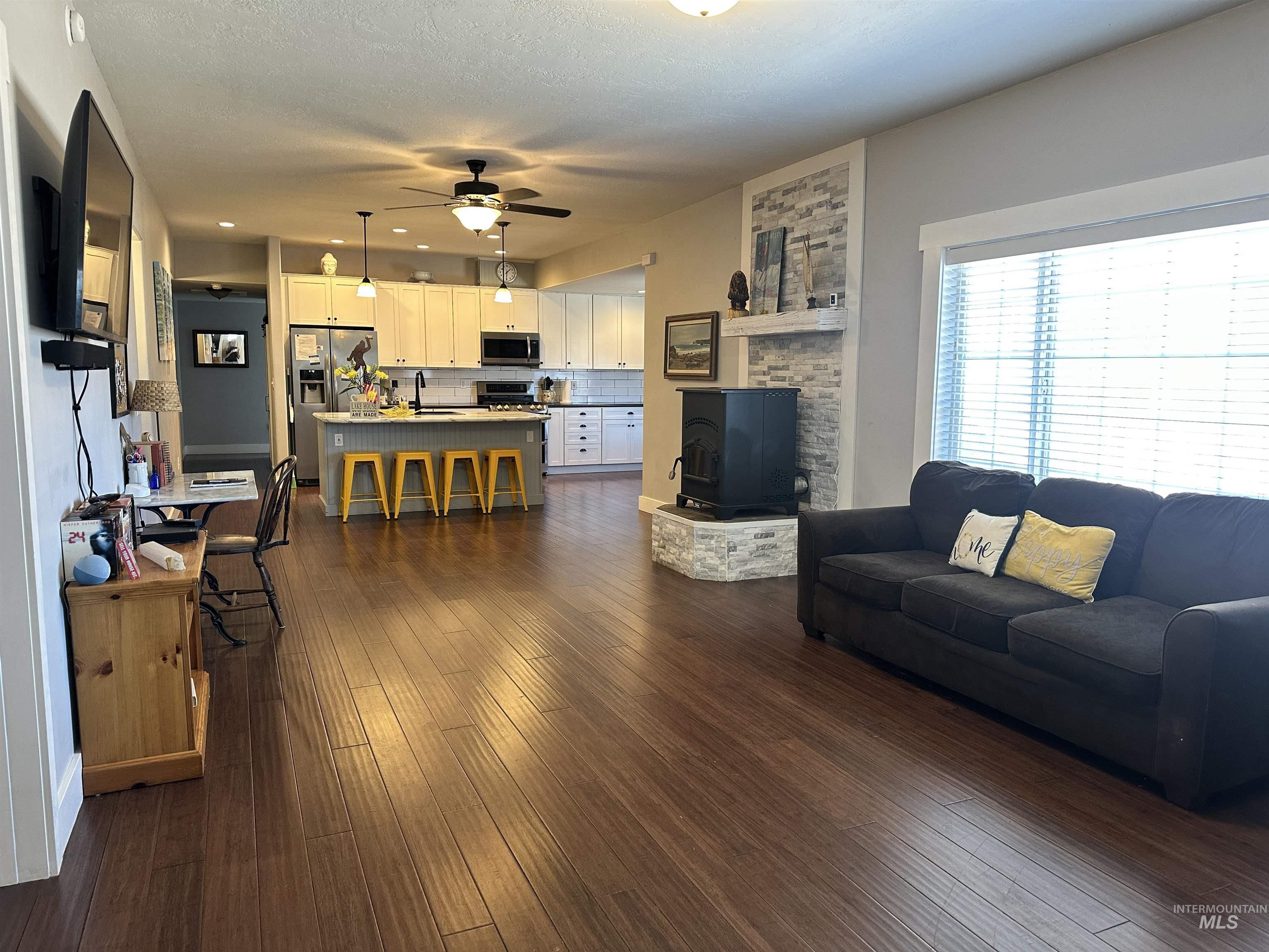 209 S Front St., Cascade, Idaho 83611, 4 Bedrooms, 3 Bathrooms, Residential For Sale, Price $540,000, 98985913