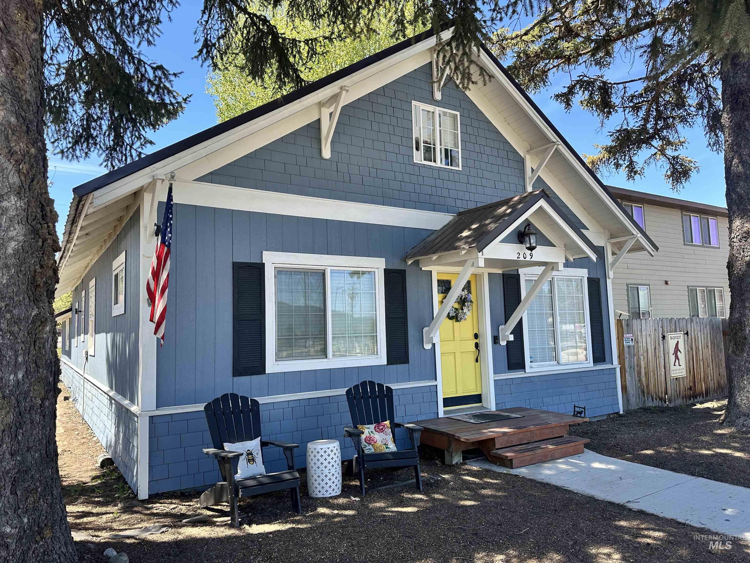 209 S Front St., Cascade, Idaho 83611, 4 Bedrooms, 3 Bathrooms, Residential For Sale, Price $540,000, 98985913