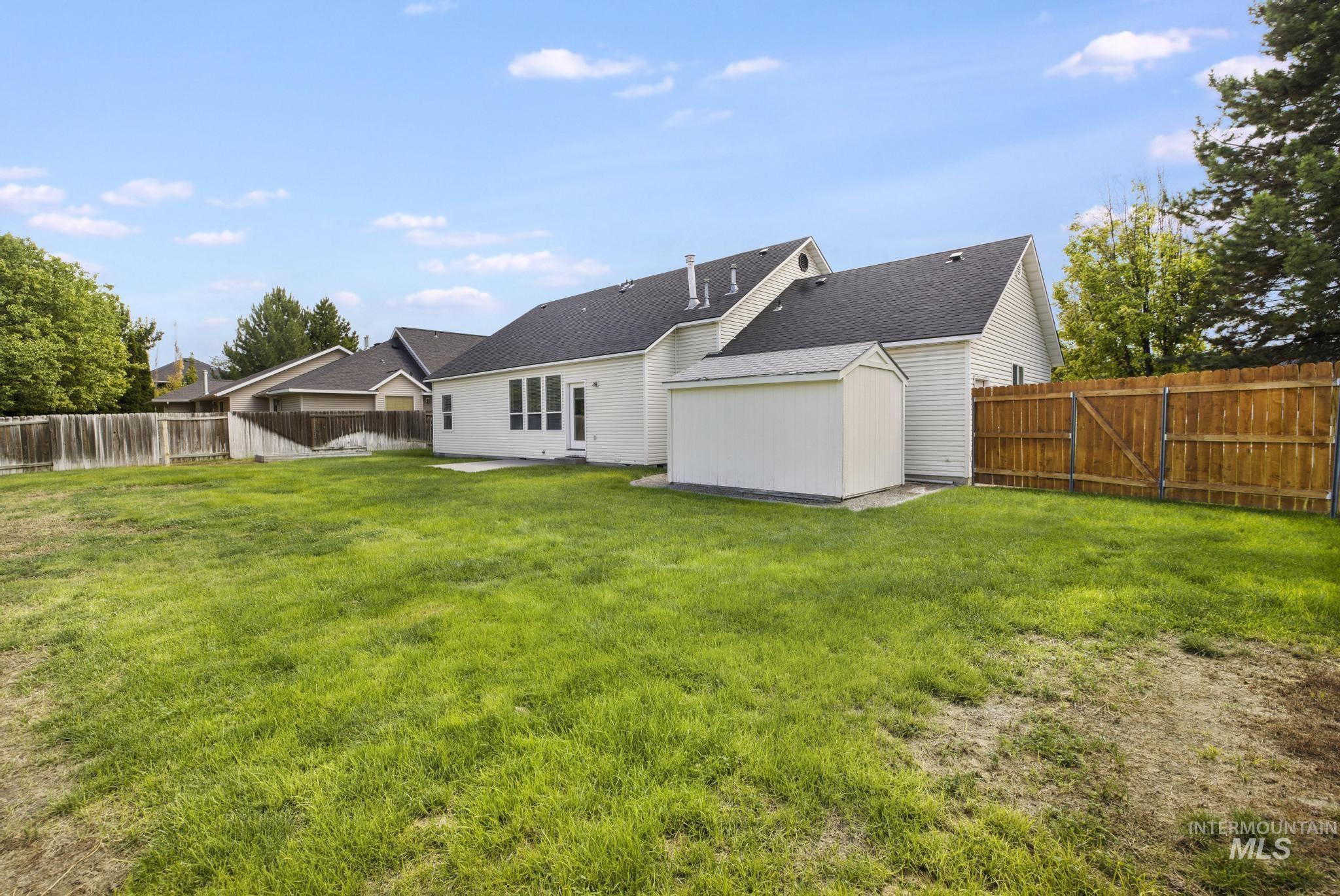 1963 Julie Lane, Twin Falls, Idaho 83301, 4 Bedrooms, 2 Bathrooms, Residential For Sale, Price $441,500,MLS 98985914