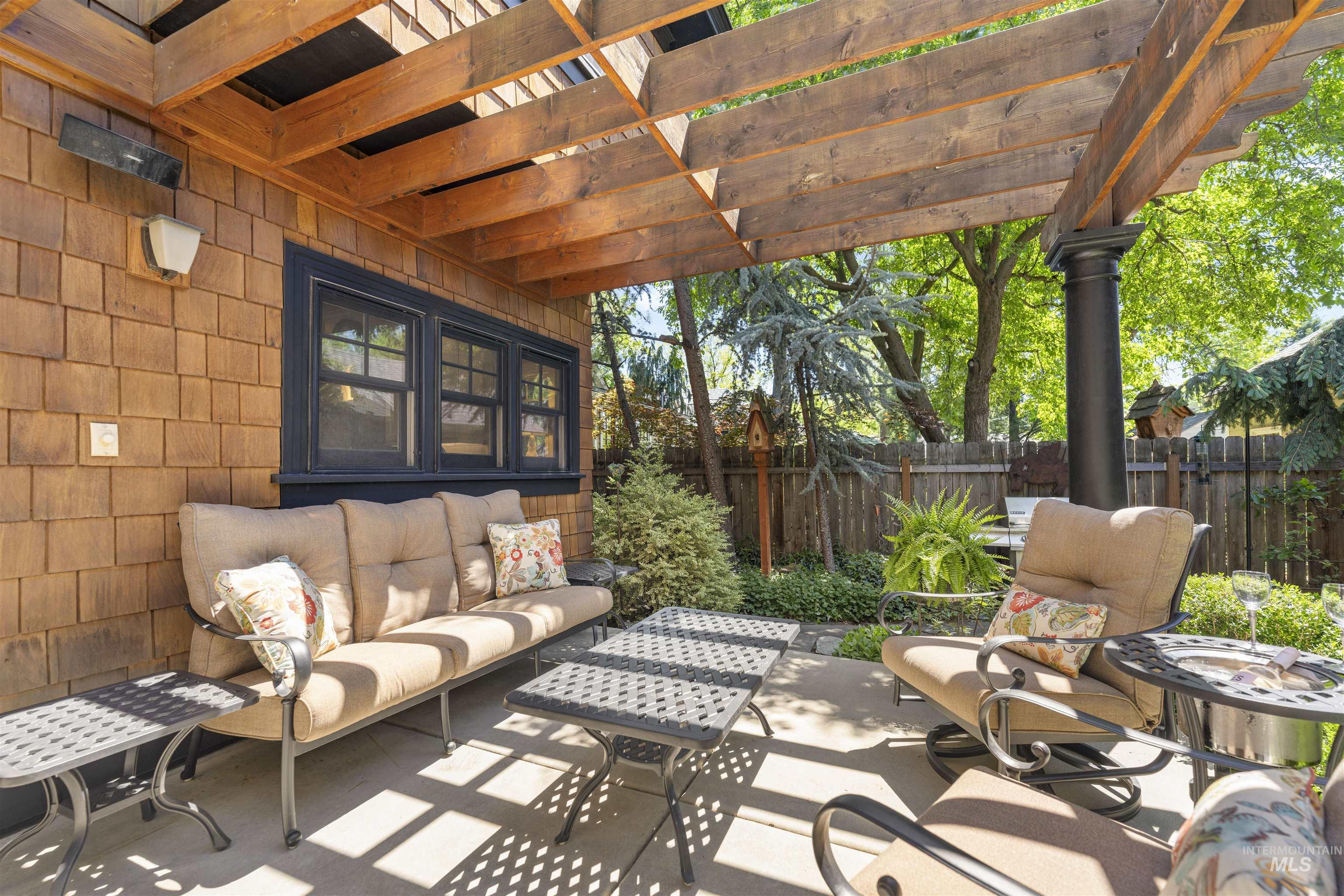 1319 N 6th Street, Boise, Idaho 83702-4314, 4 Bedrooms, 2.5 Bathrooms, Residential For Sale, Price $1,350,000, 98985915