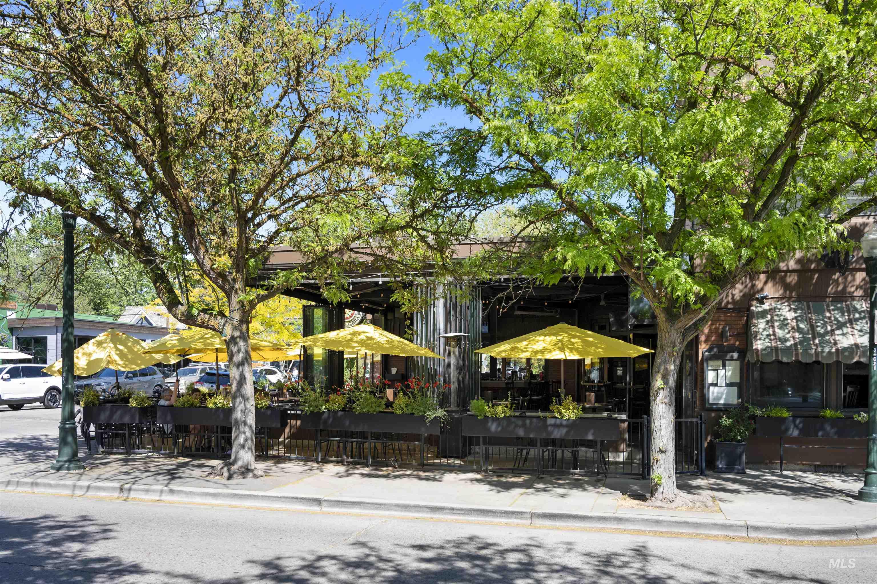 1319 N 6th Street, Boise, Idaho 83702-4314, 4 Bedrooms, 2.5 Bathrooms, Residential For Sale, Price $1,350,000, 98985915
