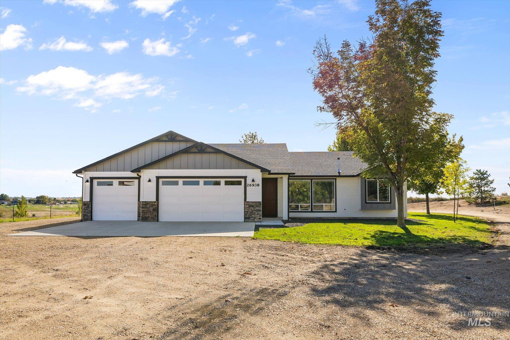 26938 Breakaway Ln, Caldwell, Idaho 83607, 3 Bedrooms, 2 Bathrooms, Residential For Sale, Price $1,100,000, 98985919