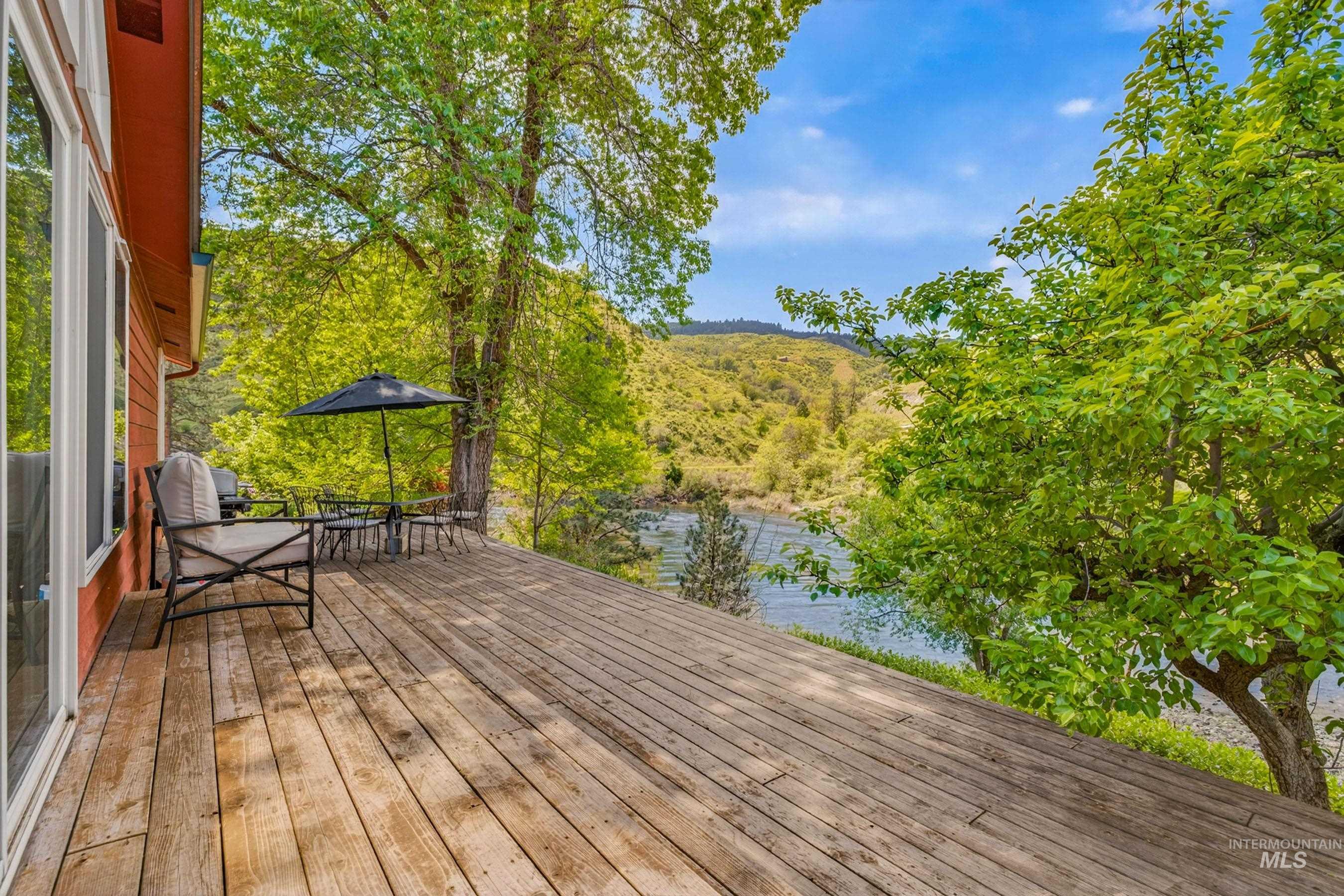 151 Cow Creek Road, Lucile, Idaho 83542, 3 Bedrooms, 2 Bathrooms, Residential For Sale, Price $595,000, 98985920