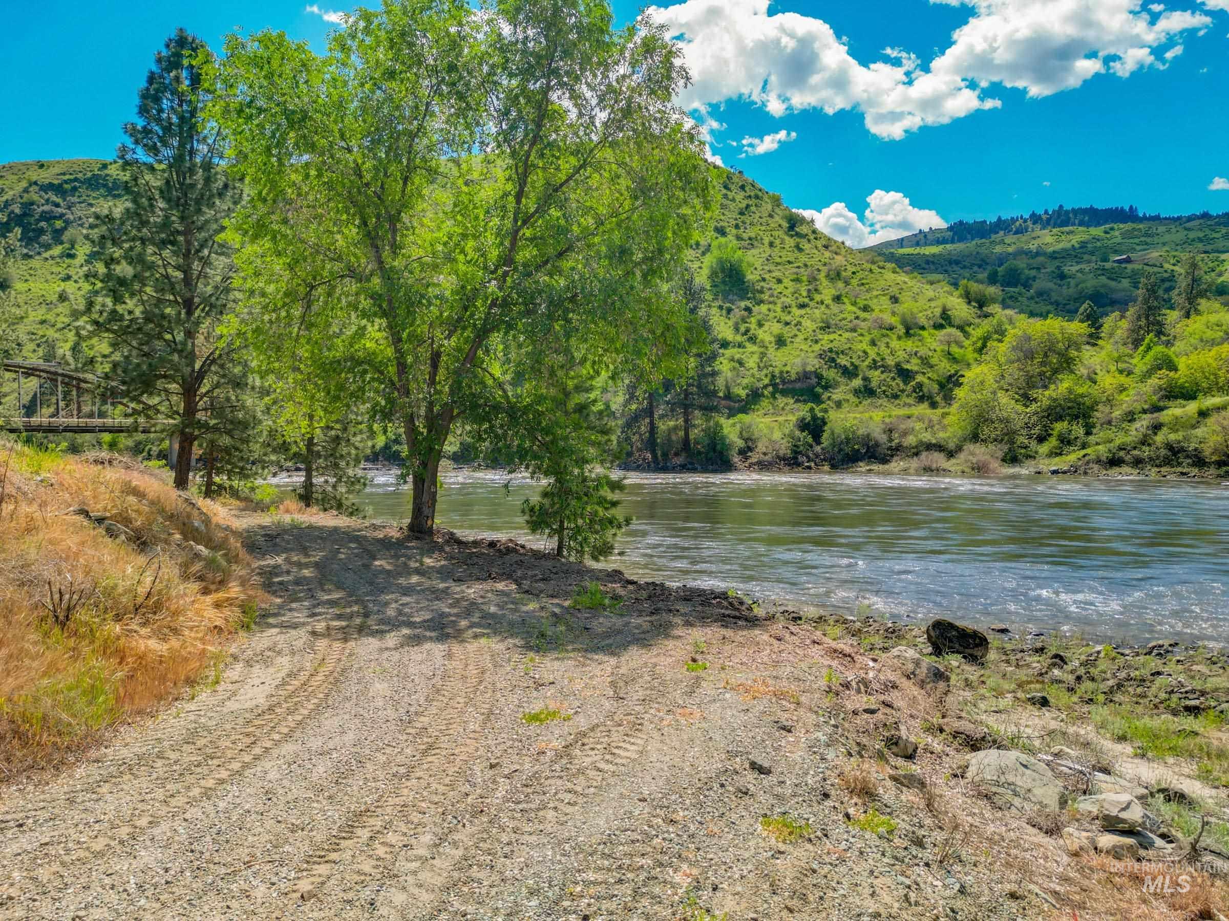 151 Cow Creek Road, Lucile, Idaho 83542, 3 Bedrooms, 2 Bathrooms, Residential For Sale, Price $595,000, 98985920