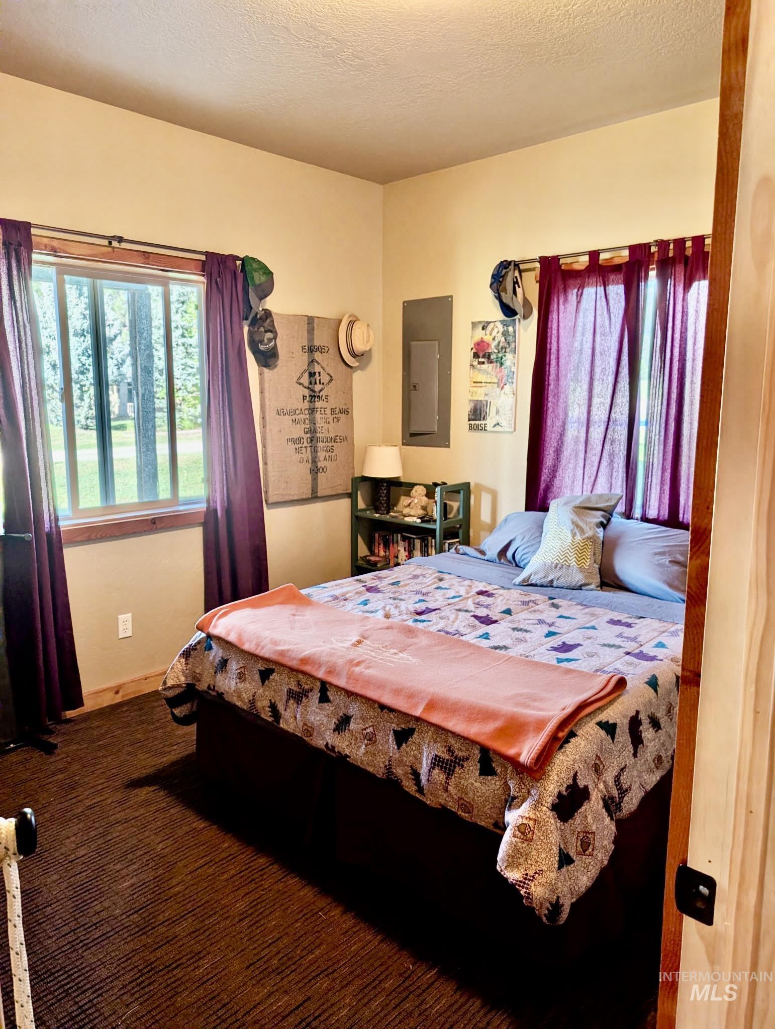 16 Skyline Ln, Garden Valley, Idaho 83622, 3 Bedrooms, 2 Bathrooms, Residential For Sale, Price $659,900, 98985923