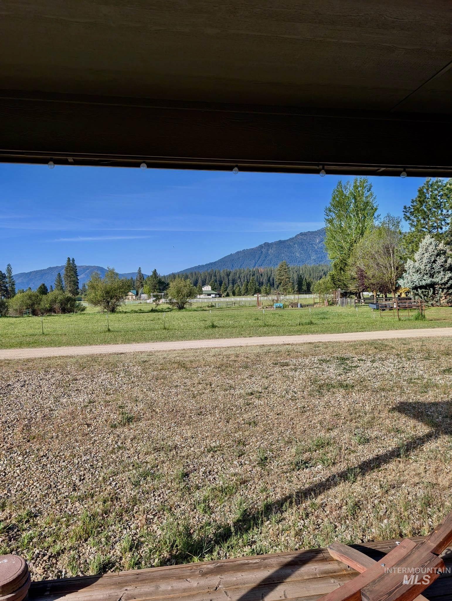 16 Skyline Ln, Garden Valley, Idaho 83622, 3 Bedrooms, 2 Bathrooms, Residential For Sale, Price $659,900, 98985923