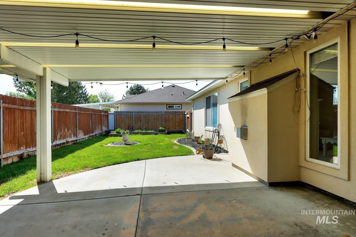 2508 S Chicago, Nampa, Idaho 83686, 3 Bedrooms, 2 Bathrooms, Residential For Sale, Price $415,000, 98985934