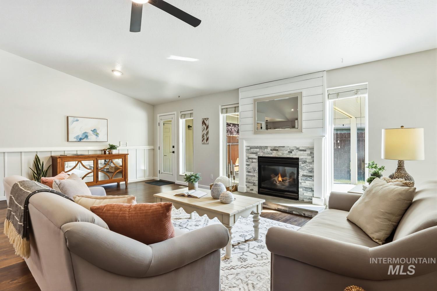 2508 S Chicago, Nampa, Idaho 83686, 3 Bedrooms, 2 Bathrooms, Residential For Sale, Price $415,000, 98985934