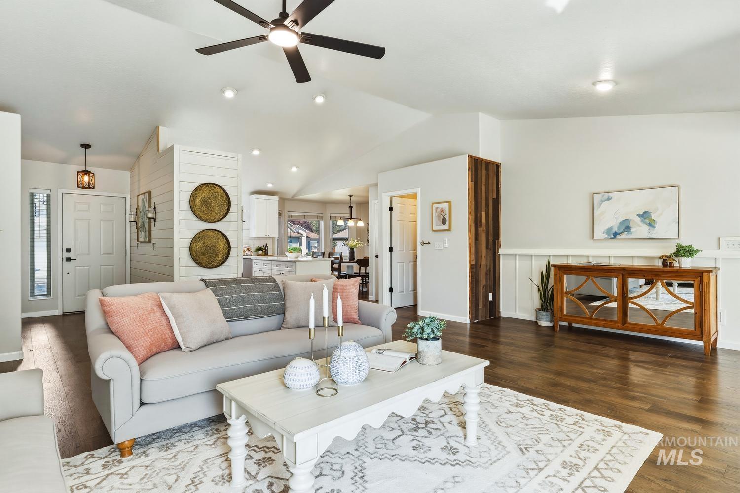 2508 S Chicago, Nampa, Idaho 83686, 3 Bedrooms, 2 Bathrooms, Residential For Sale, Price $415,000, 98985934