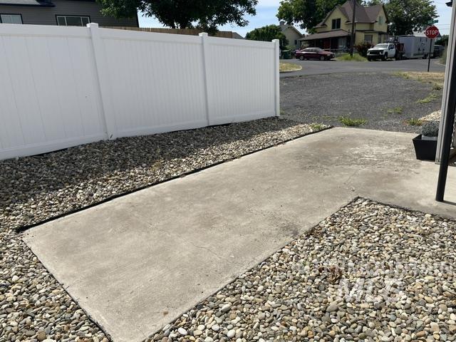 527 26th St, Lewiston, Idaho 83501, 2 Bedrooms, 1 Bathroom, Residential For Sale, Price $350,000,MLS 98985936