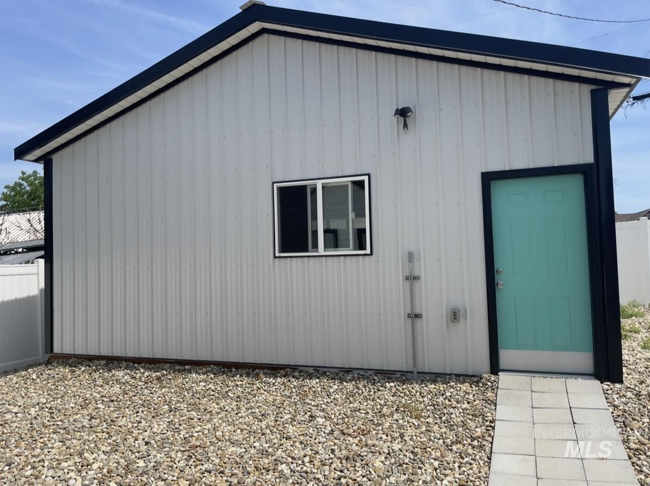 527 26th, Lewiston, Idaho 83501, 2 Bedrooms, 1 Bathroom, Residential For Sale, Price $350,000,MLS 98985936