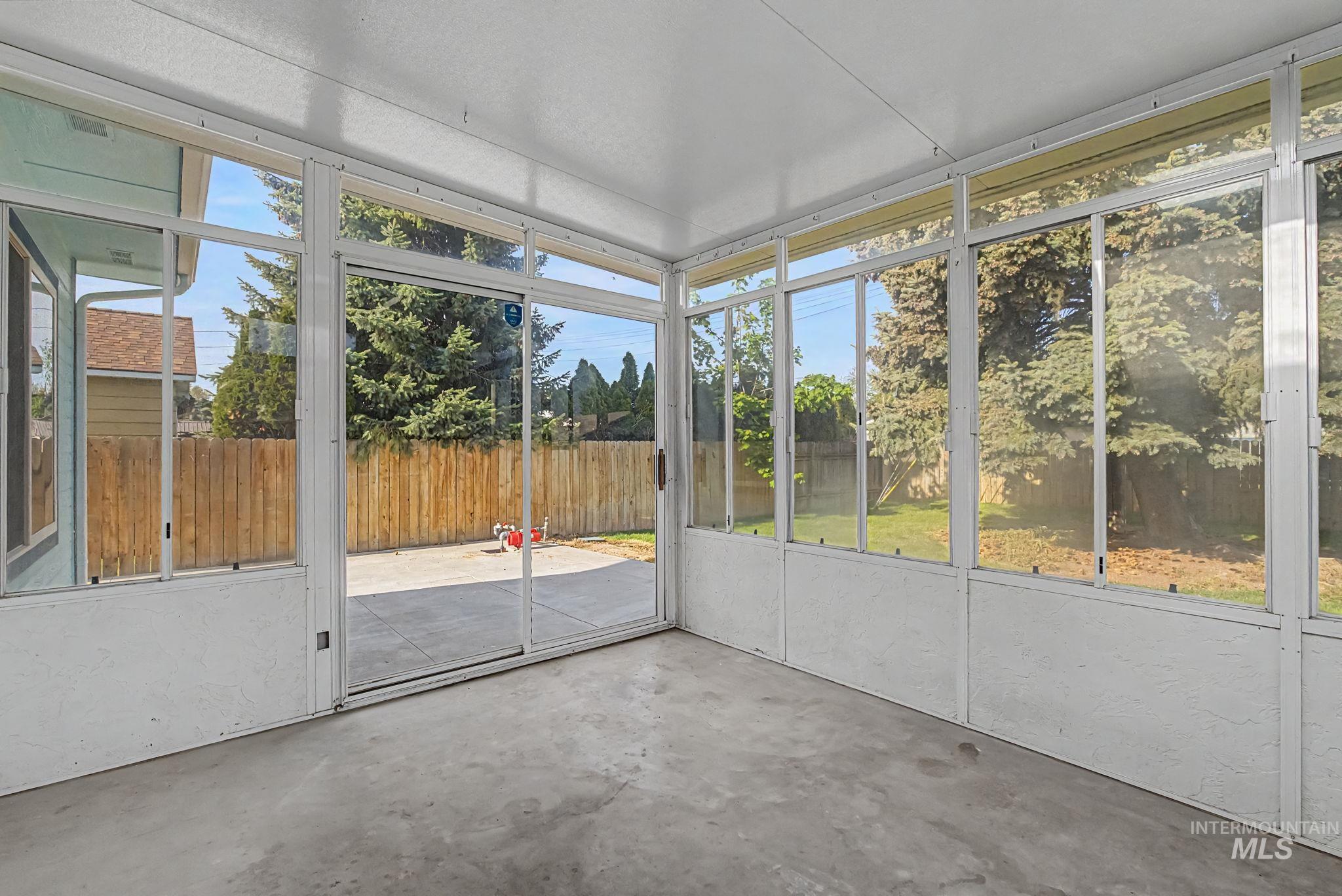 2910 S Illinois, Caldwell, Idaho 83605, 3 Bedrooms, 2 Bathrooms, Residential For Sale, Price $359,900, 98985937