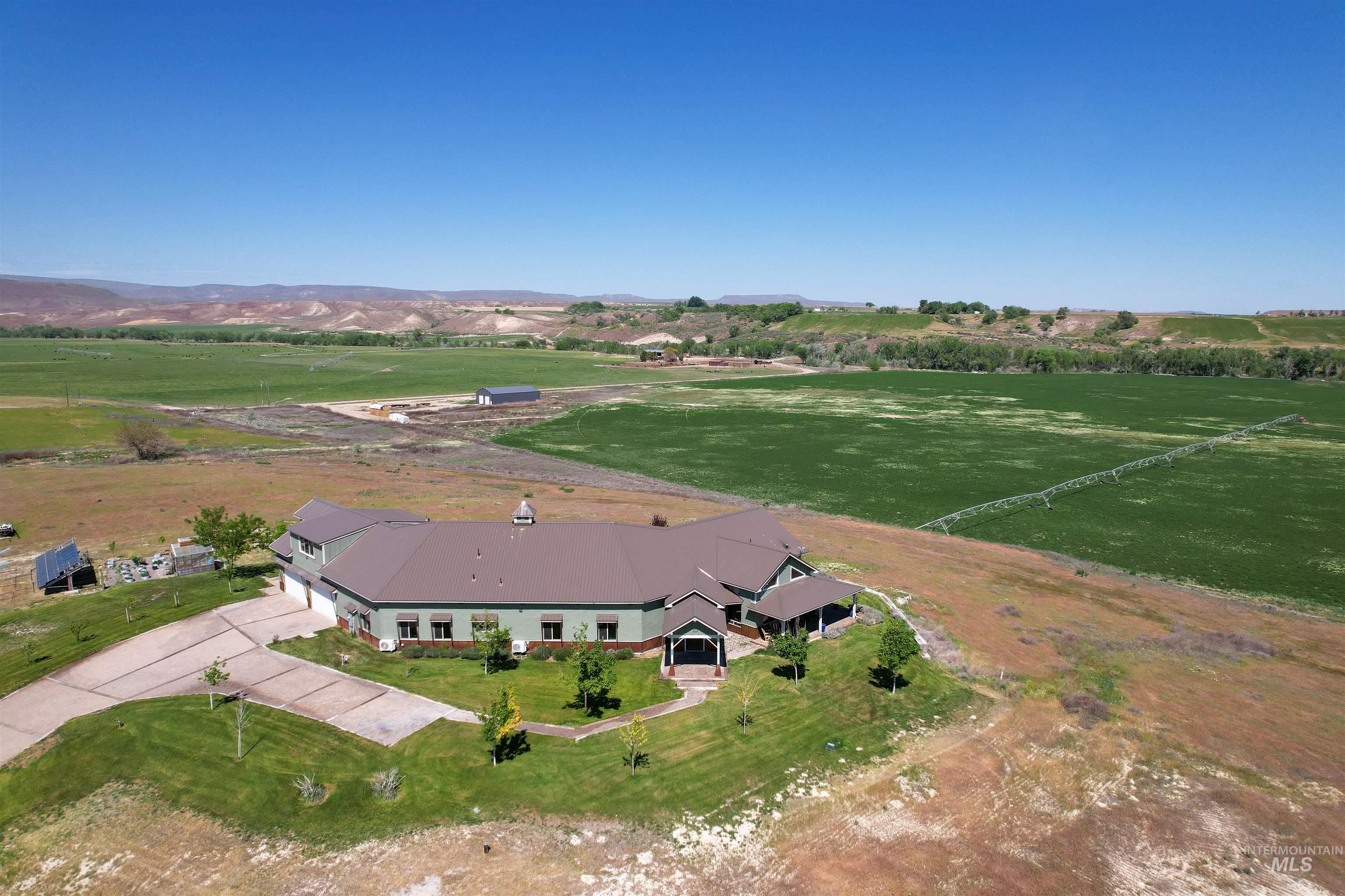 1030 Desert Glen Rd, Adrian, Oregon 97901, 4 Bedrooms, 3 Bathrooms, Residential For Sale, Price $1,777,000, 98985940