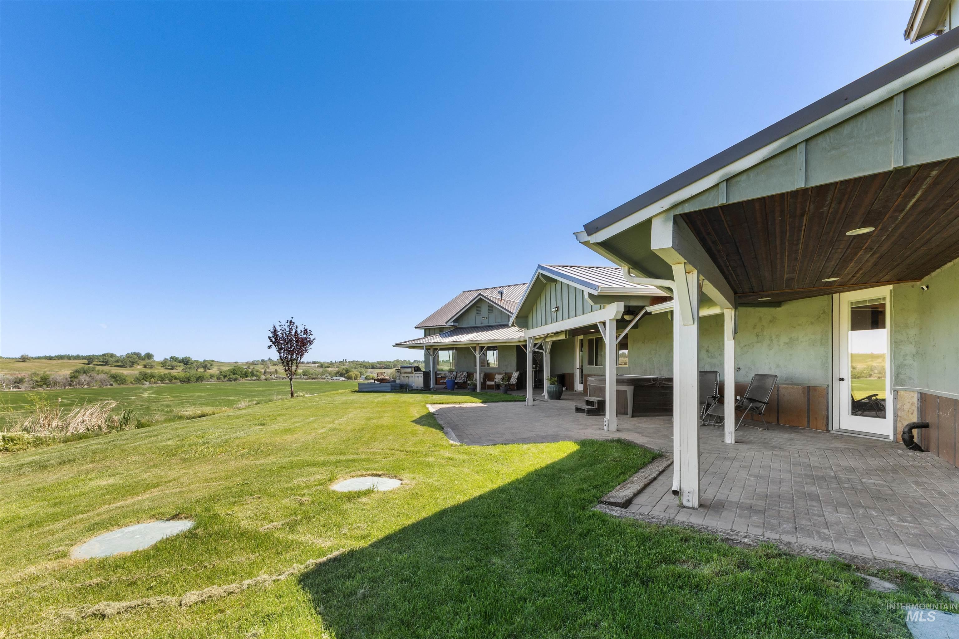 1030 Desert Glen Rd, Adrian, Oregon 97901, 4 Bedrooms, 3 Bathrooms, Residential For Sale, Price $1,777,000, 98985940