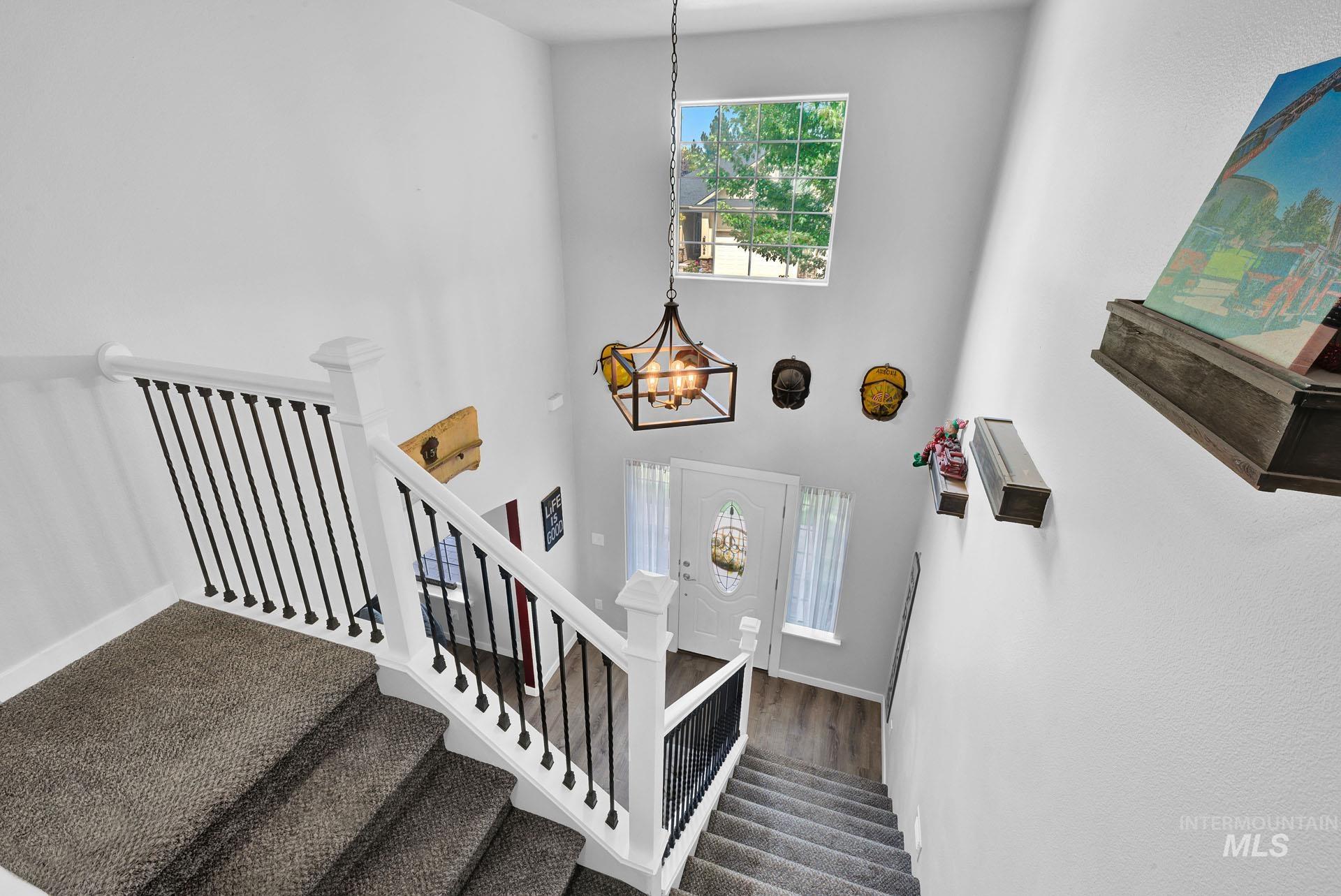 8089 S S Diego Way, Boise, Idaho 83709, 6 Bedrooms, 3.5 Bathrooms, Residential For Sale, Price $715,000,MLS 98985944