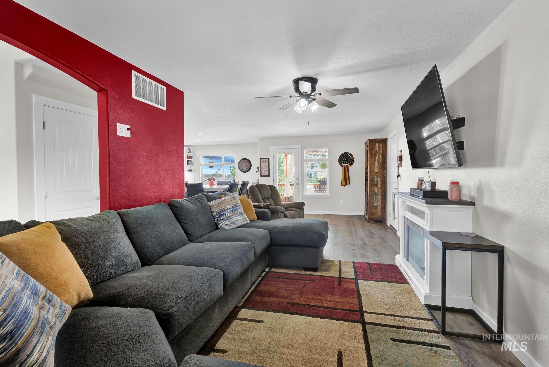 8089 S S Diego Way, Boise, Idaho 83709, 6 Bedrooms, 3.5 Bathrooms, Residential For Sale, Price $715,000,MLS 98985944