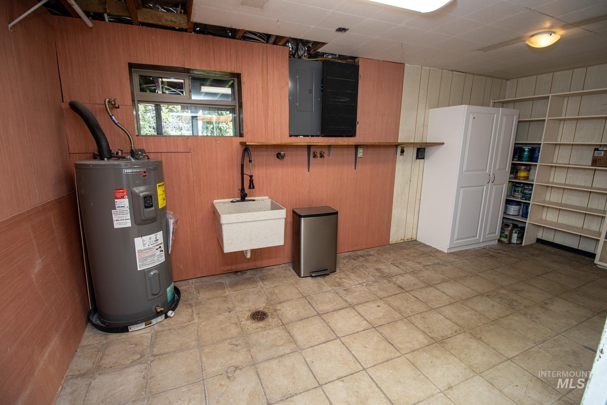 132 Timberline Dr, Pierce, Idaho 83546, 3 Bedrooms, 2 Bathrooms, Residential For Sale, Price $275,000,MLS 98985946