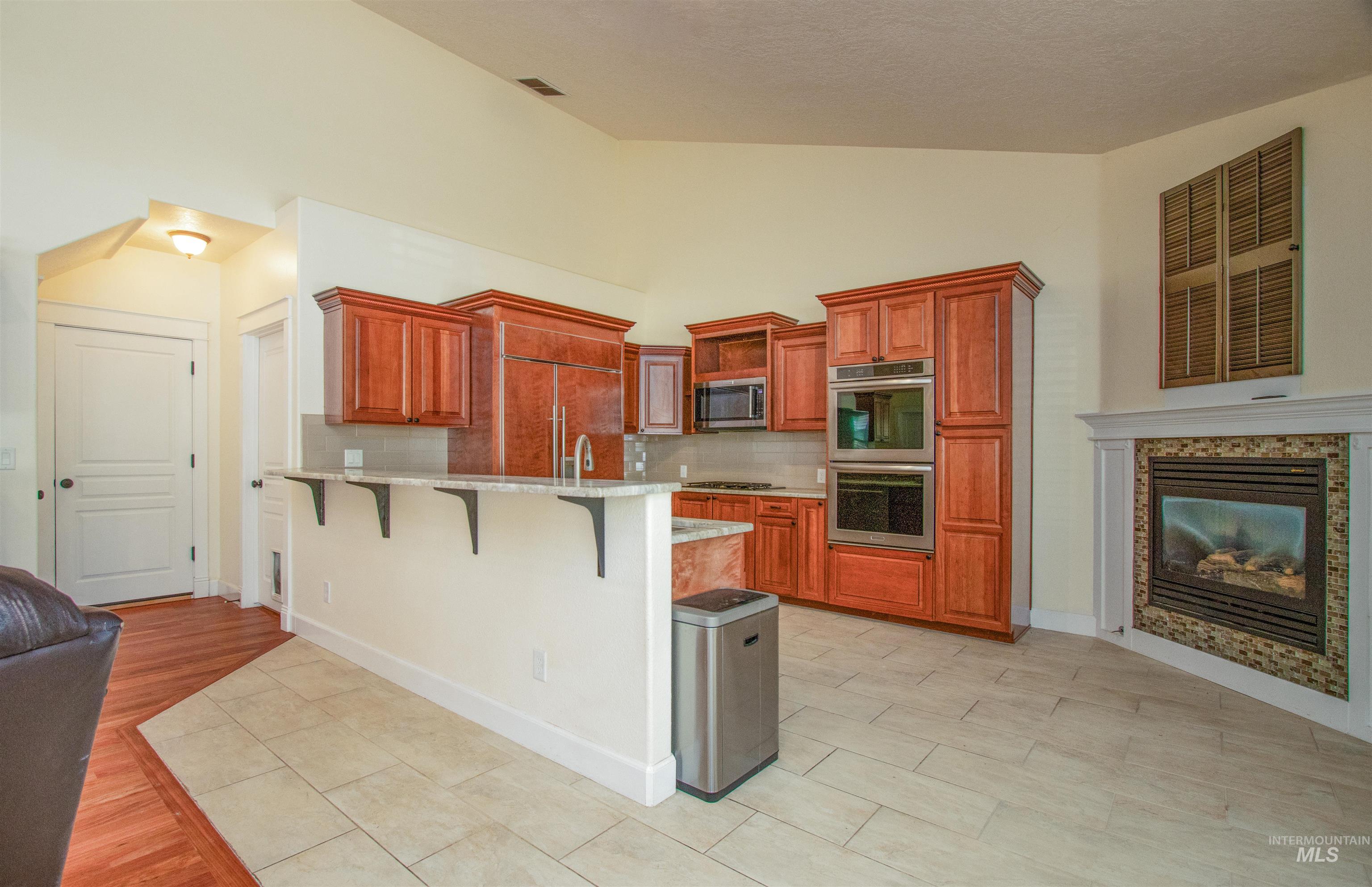 892 S Capitola Way, Boise, Idaho 83712, 3 Bedrooms, 4 Bathrooms, Residential For Sale, Price $899,999,MLS 98985948