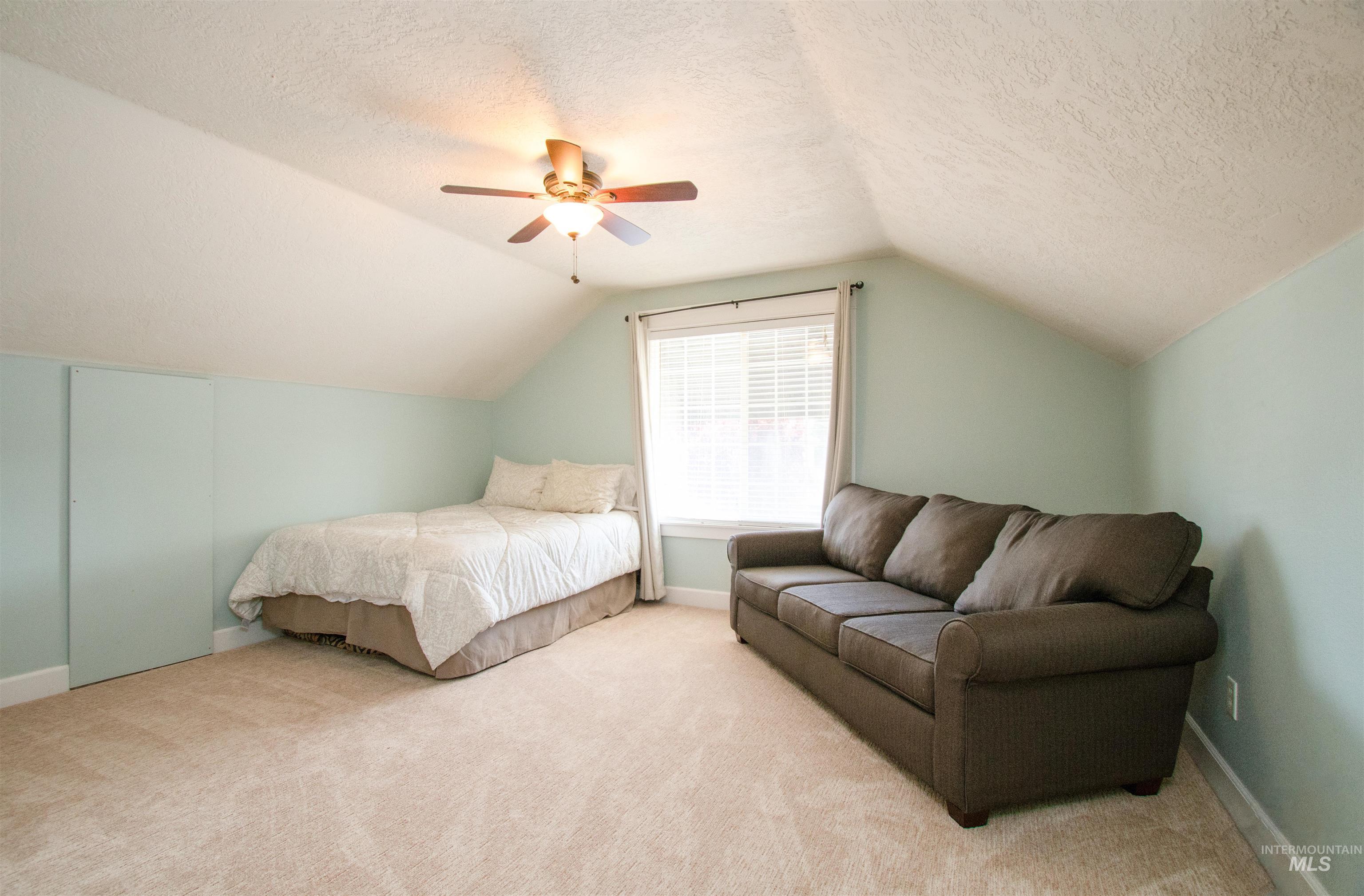 892 S Capitola Way, Boise, Idaho 83712, 3 Bedrooms, 4 Bathrooms, Residential For Sale, Price $899,999,MLS 98985948